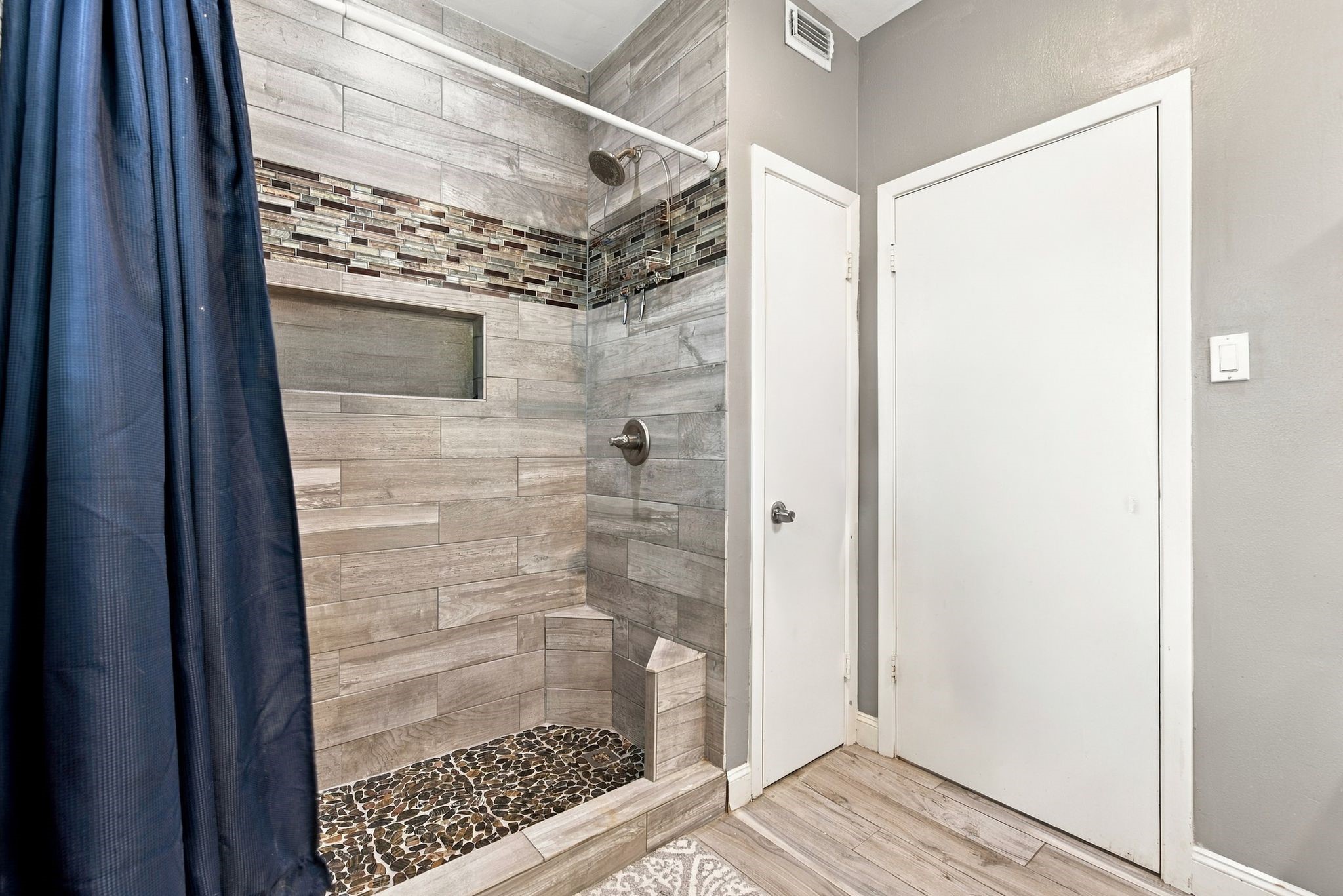 2935 W FM 1462, Rosharon, TX 77583