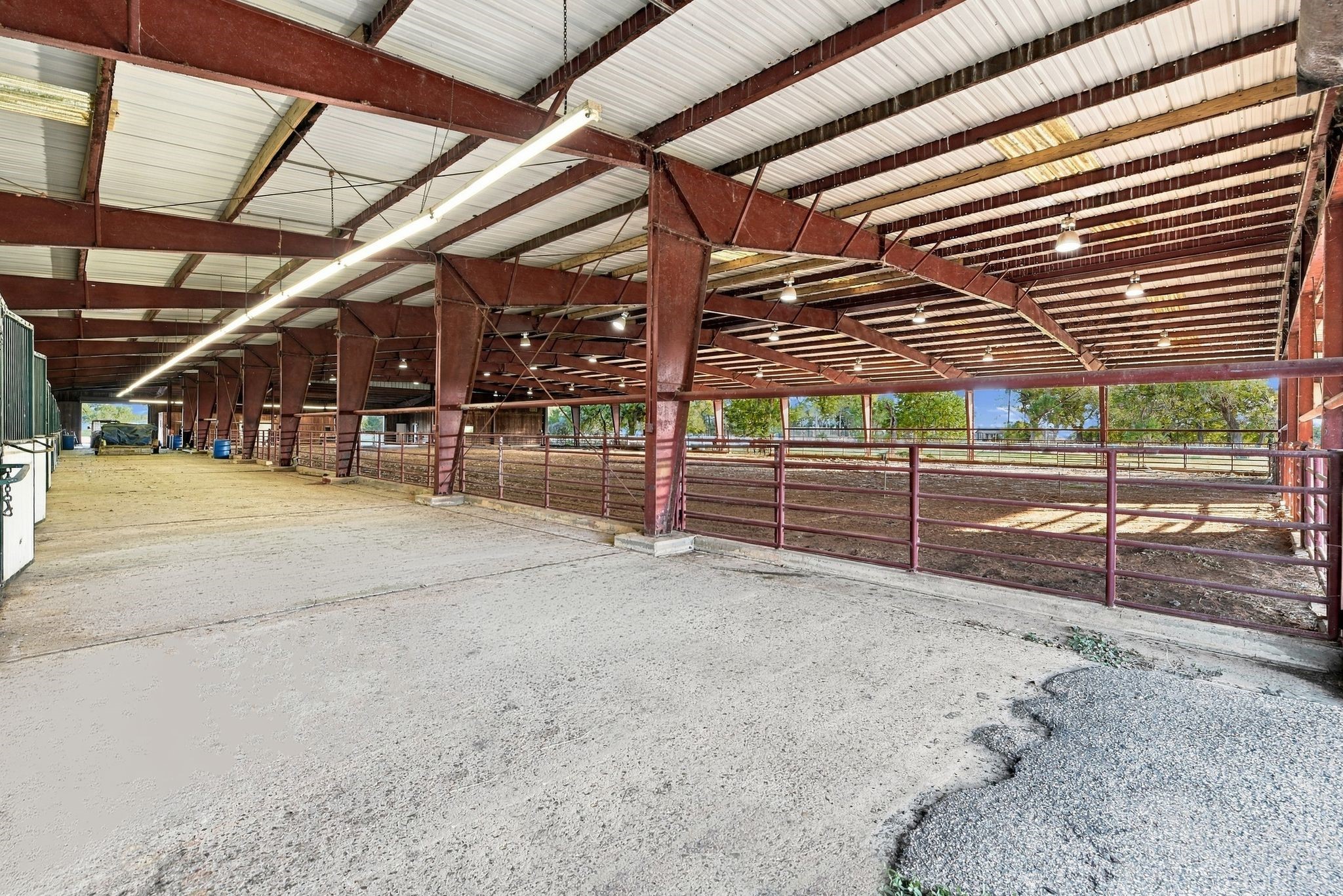 2935 W FM 1462, Rosharon, TX 77583