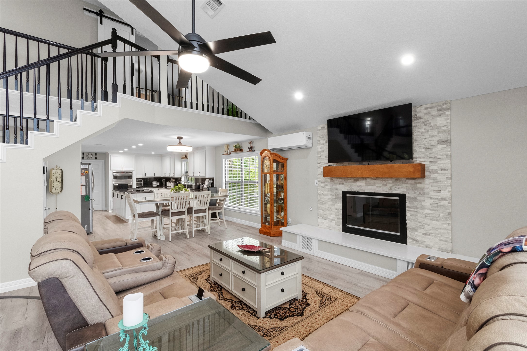 17251 County Road 945d, Brazoria, TX 77422