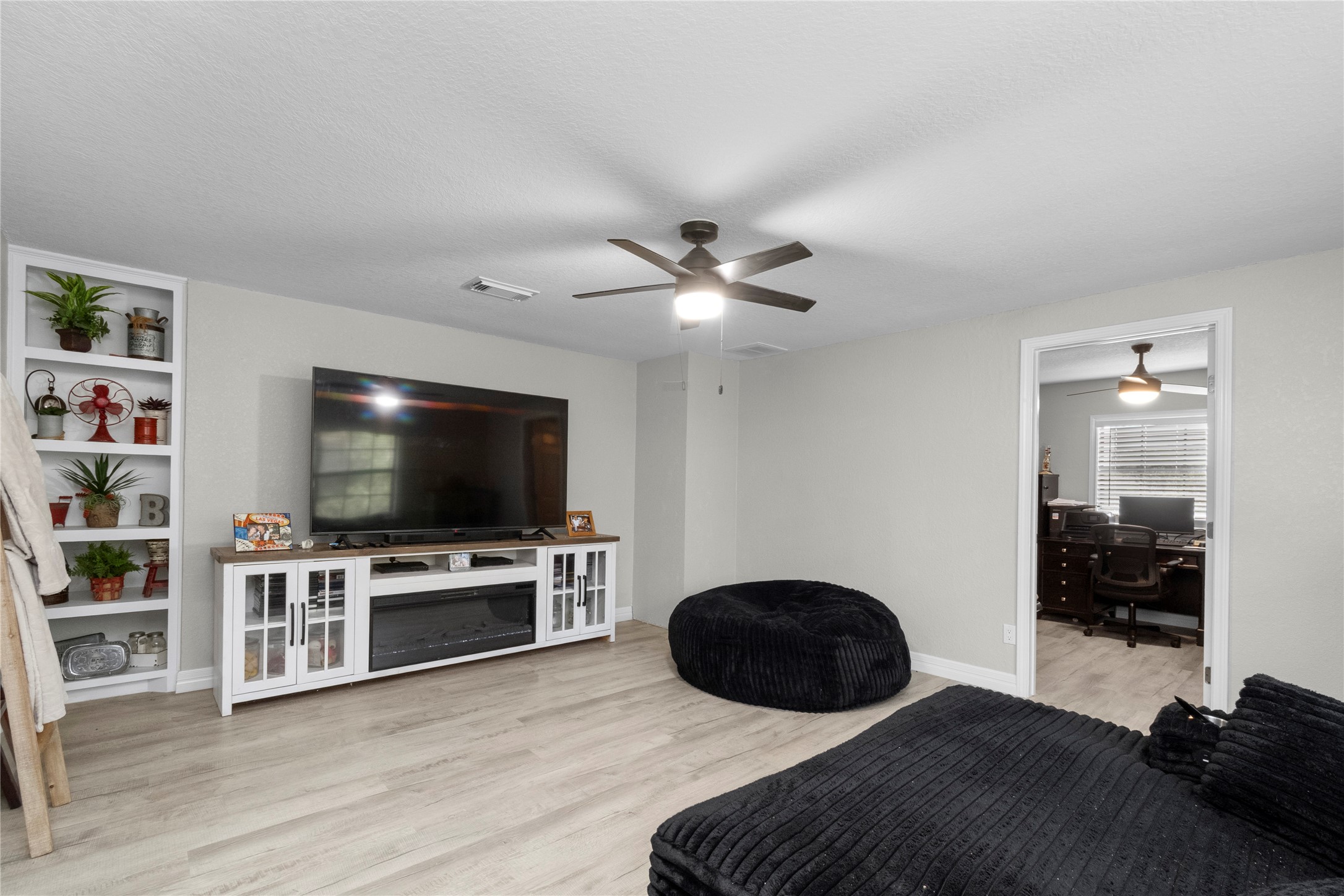 17251 County Road 945d, Brazoria, TX 77422
