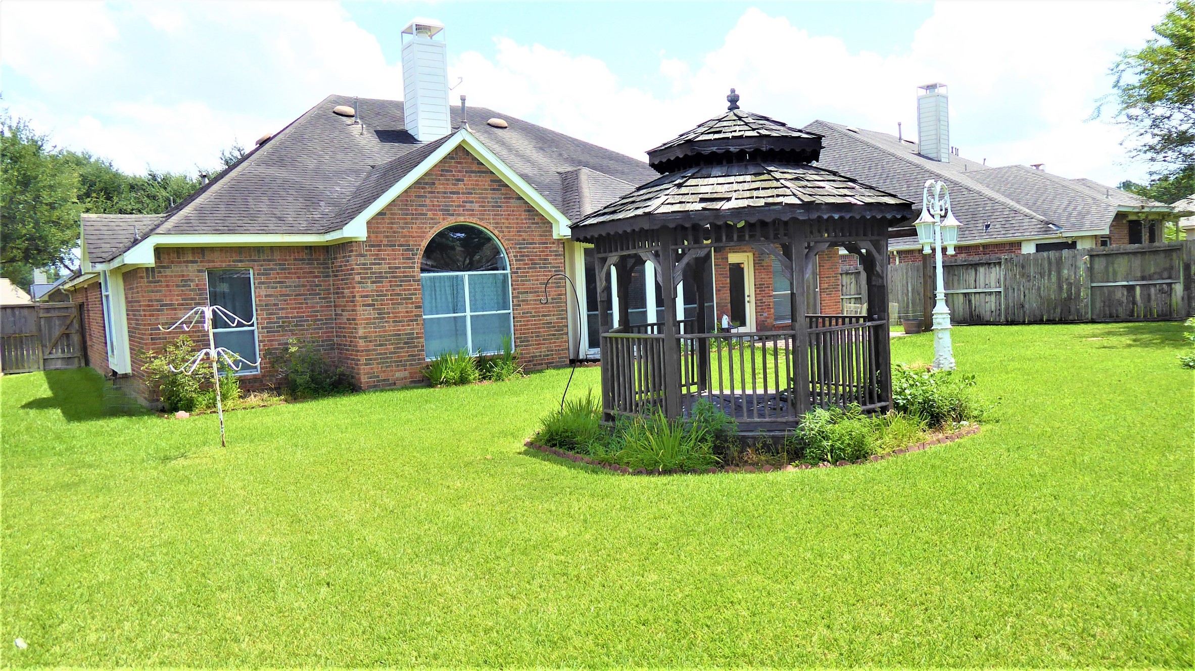 Nice big back yard, the Gazebo was taken down due to its condition