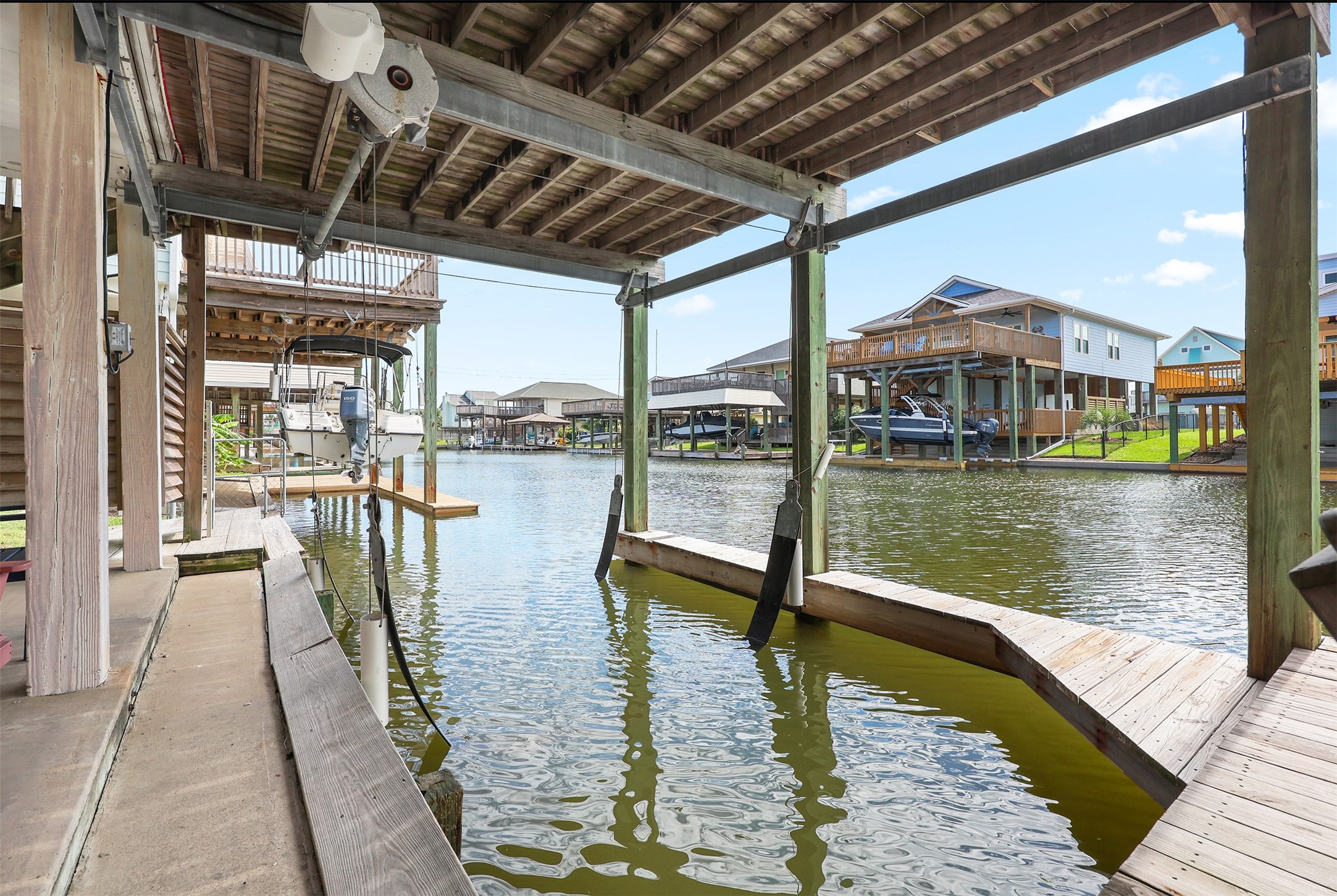 22113 Yoakum Drive, Galveston, TX 77554