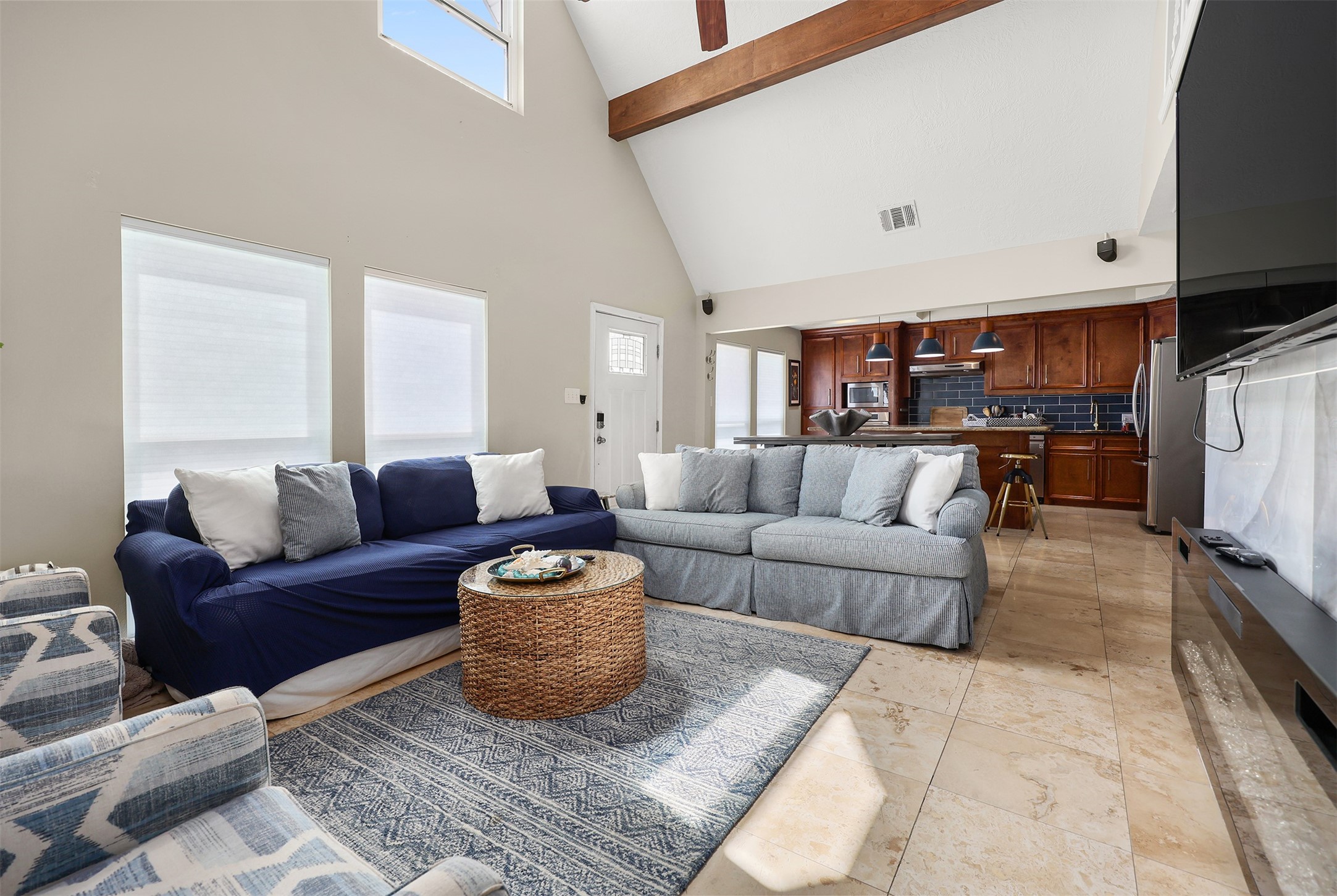 22113 Yoakum Drive, Galveston, TX 77554