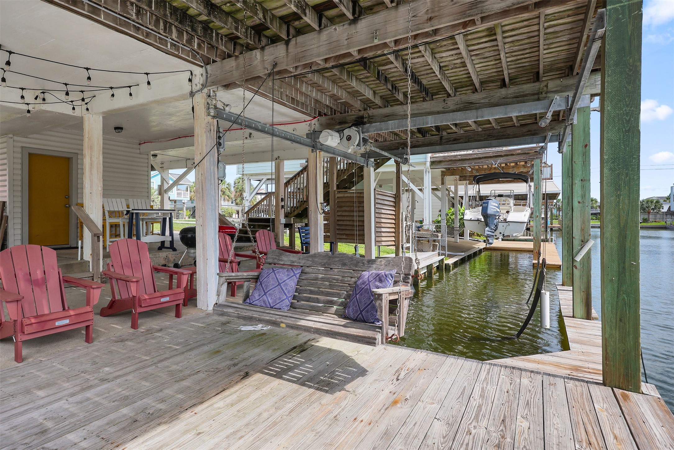 22113 Yoakum Drive, Galveston, TX 77554