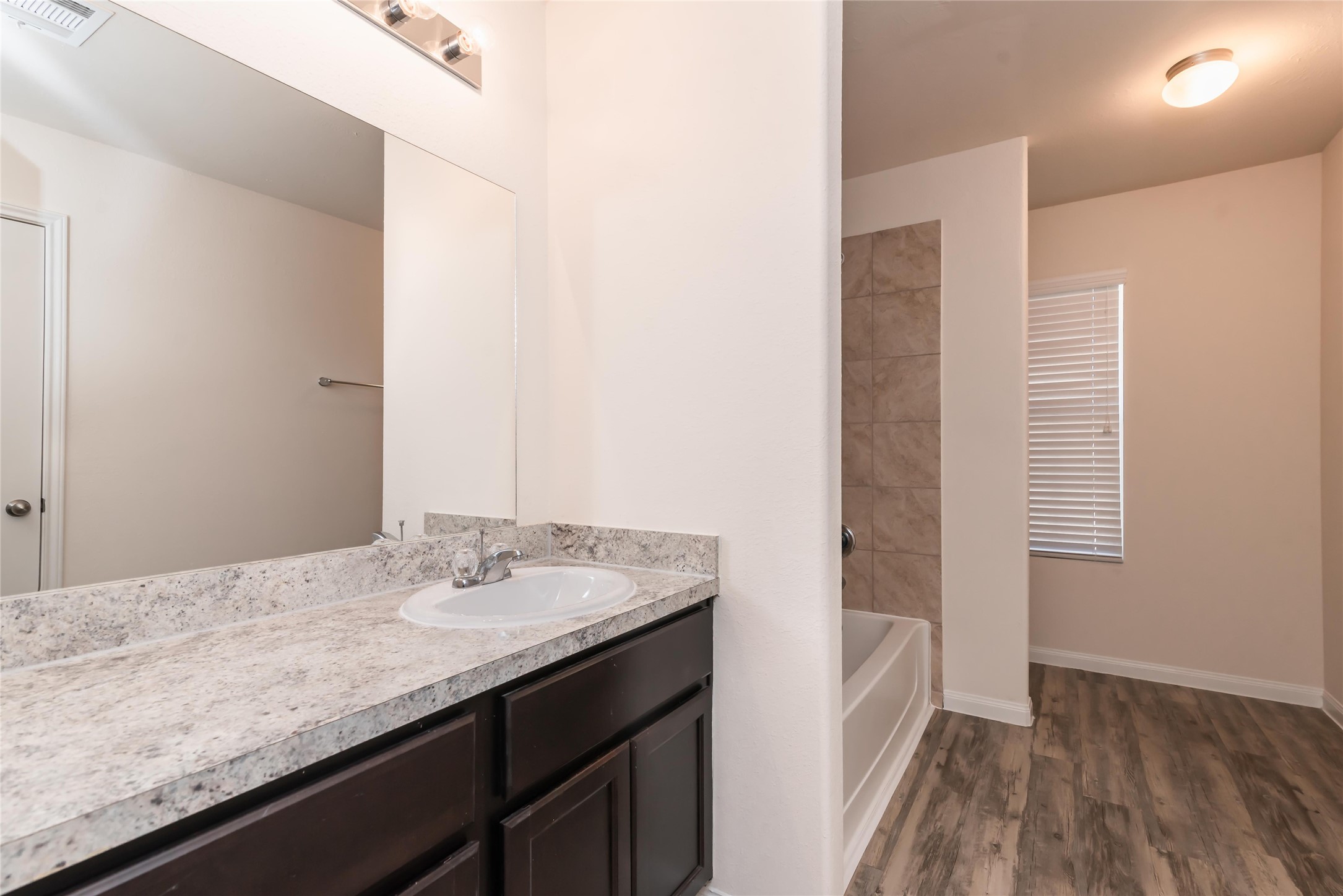 Photos may be representative of the floor plan and not the exact home. Finishes, layout, and features of the actual property for lease may vary. Photos may be representative of the floor plan and not the exact home. Finishes, layout, and features of the actual property for lease may vary.