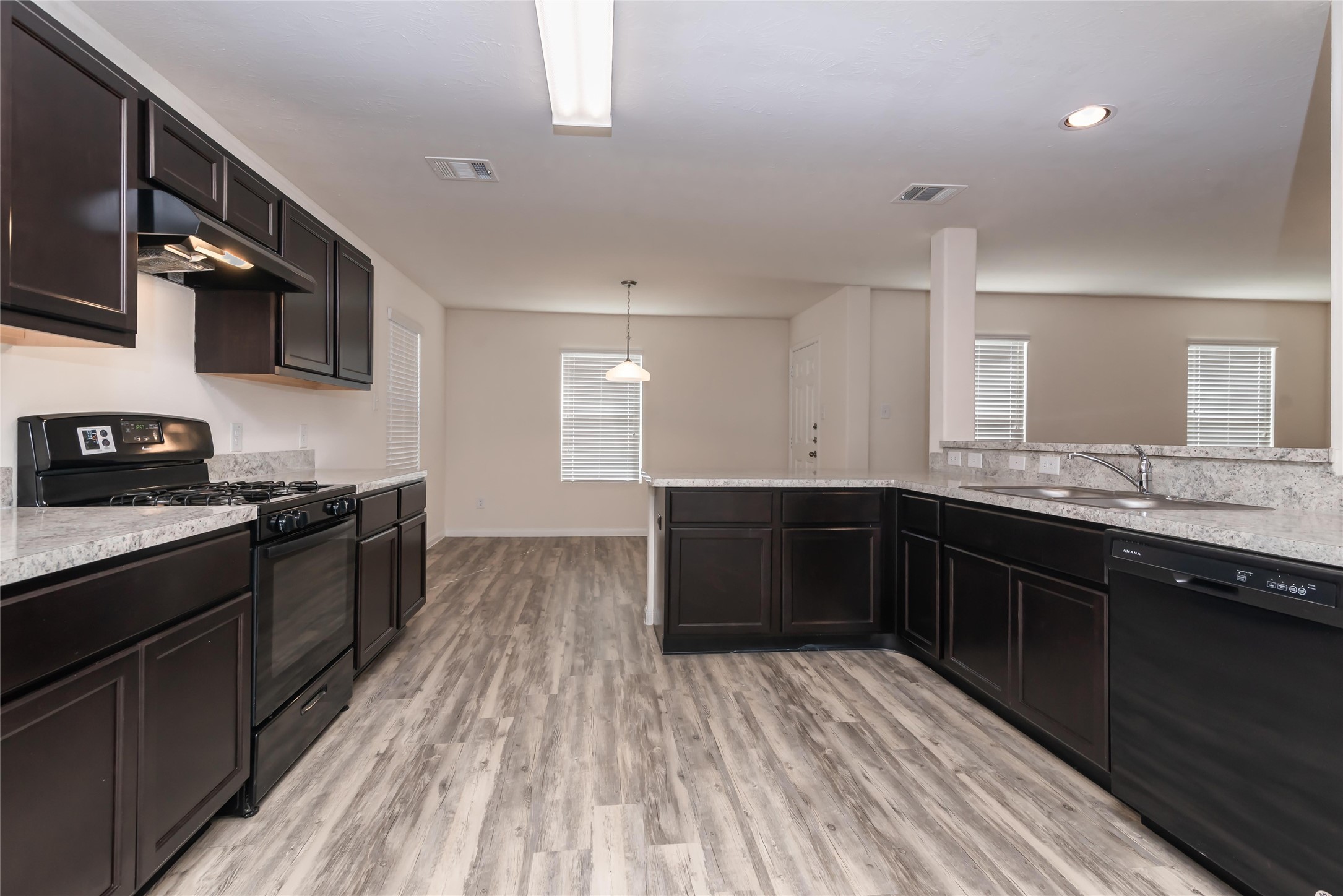Photos may be representative of the floor plan and not the exact home. Finishes, layout, and features of the actual property for lease may vary. Photos may be representative of the floor plan and not the exact home. Finishes, layout, and features of the actual property for lease may vary.