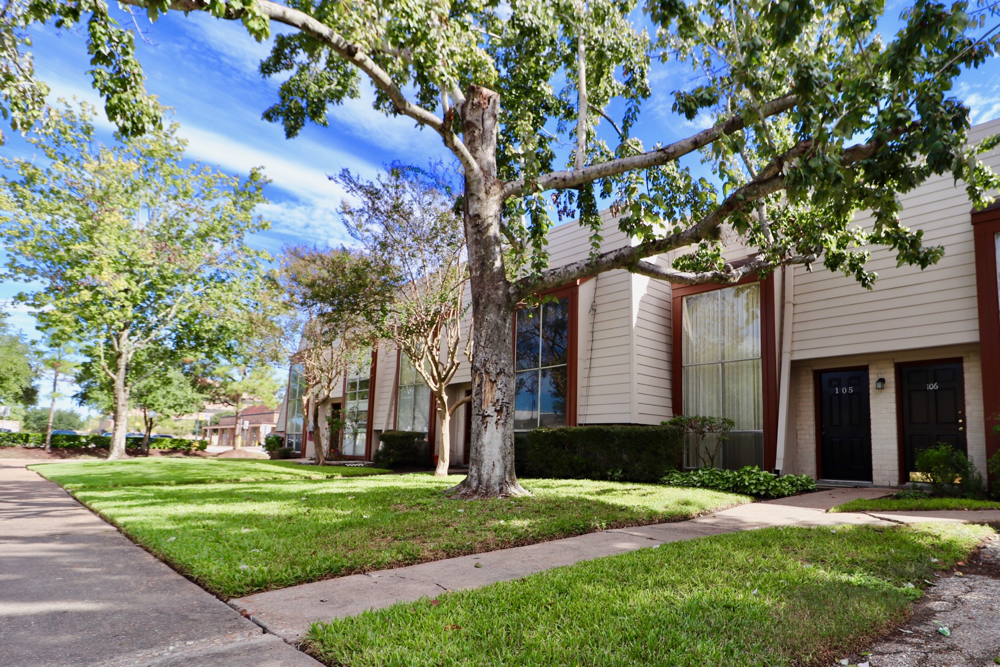 5929 Queensloch Drive, #234, Houston, TX 77096