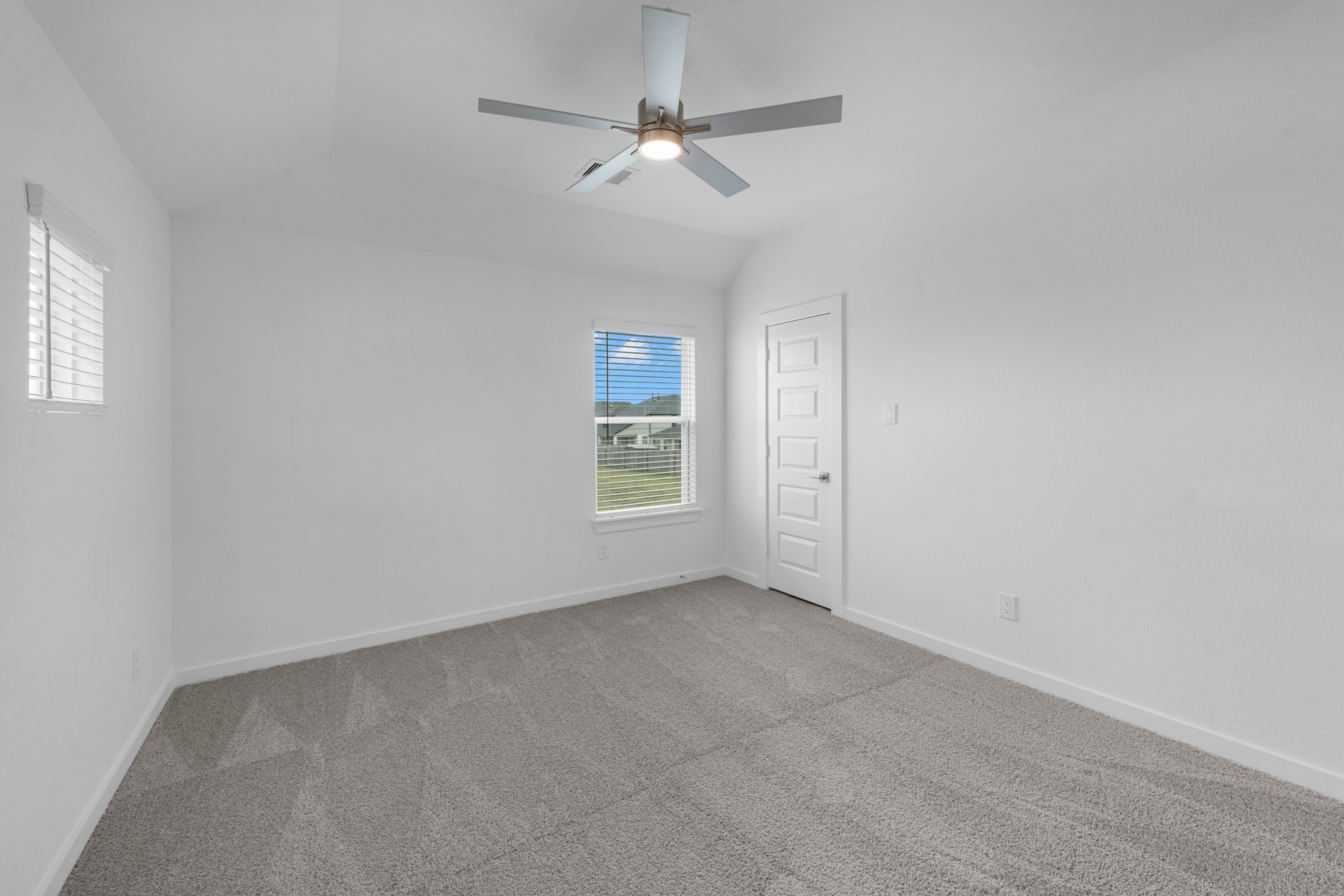 4526 Breezewood Drive, Rosenberg, TX 77471