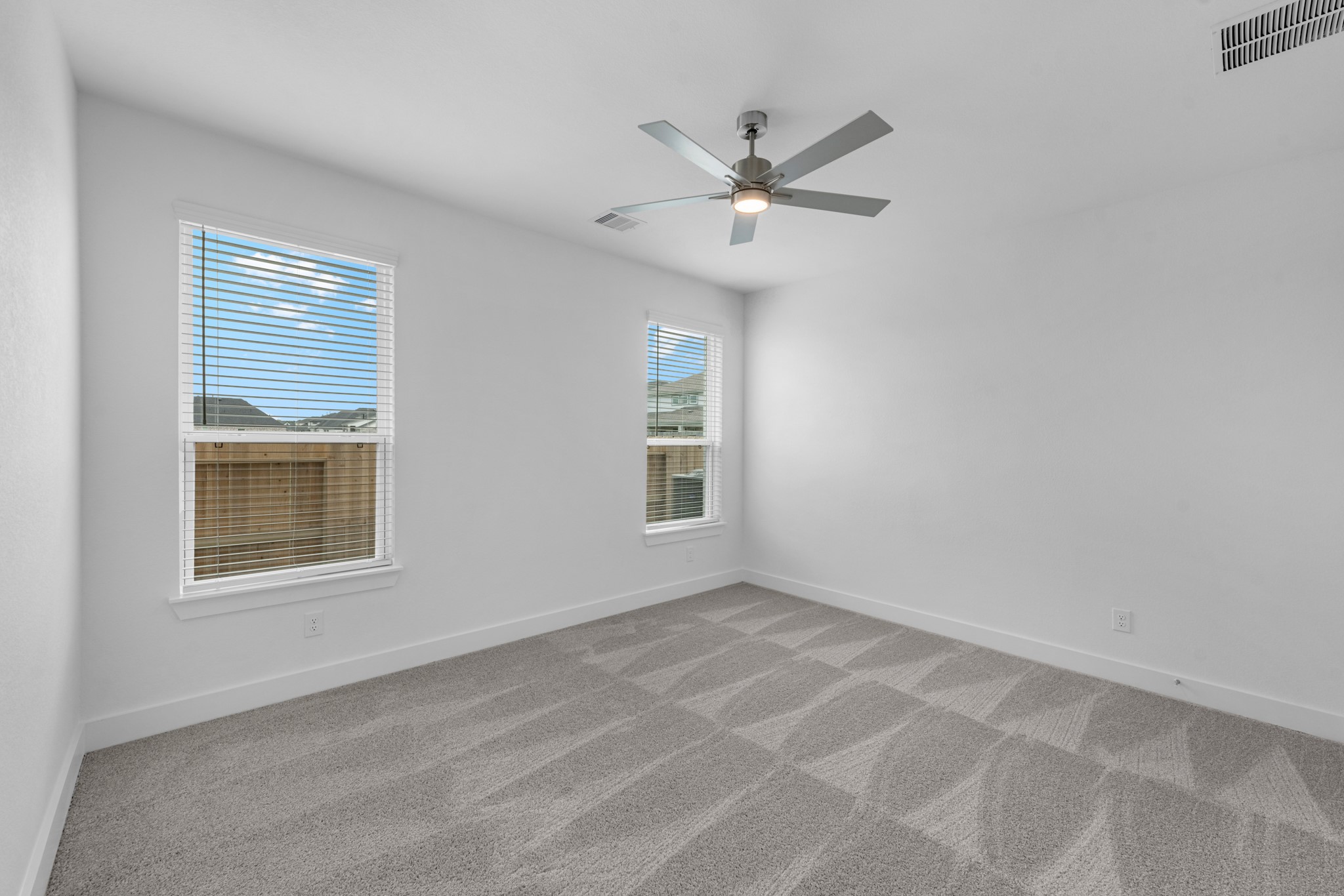 4526 Breezewood Drive, Rosenberg, TX 77471