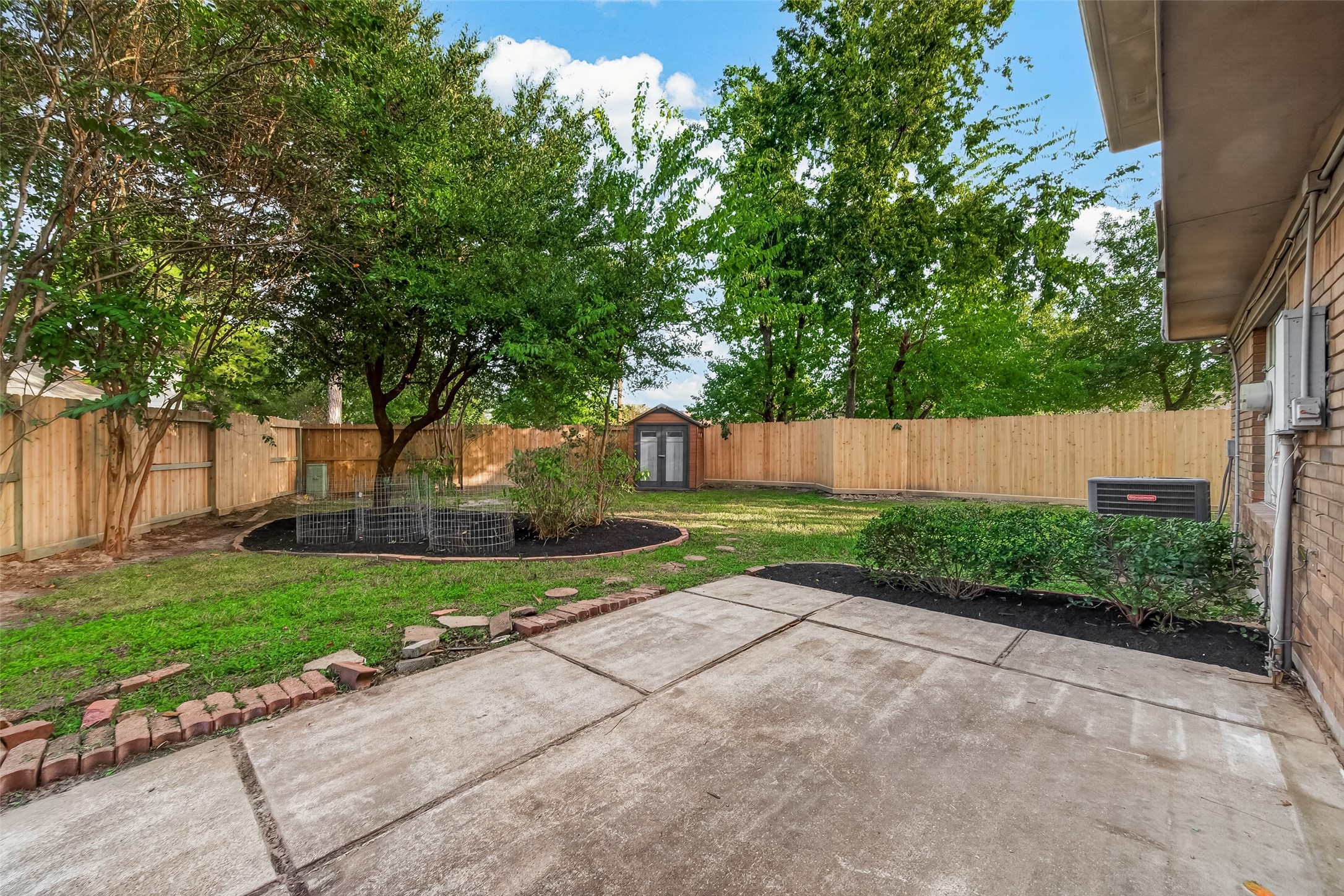 7410 Magnolia Shadows Lane, Houston, TX 77095