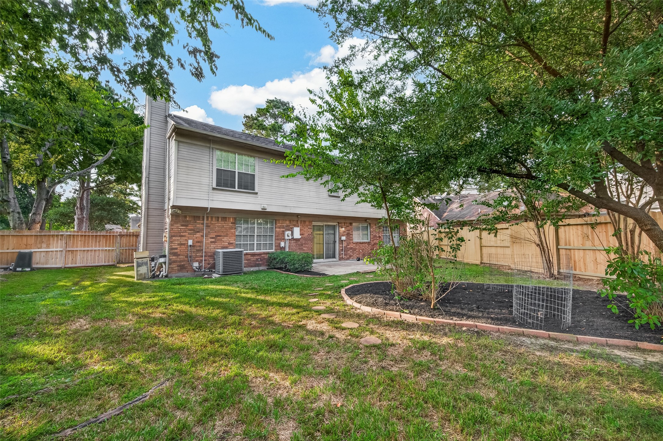 7410 Magnolia Shadows Lane, Houston, TX 77095