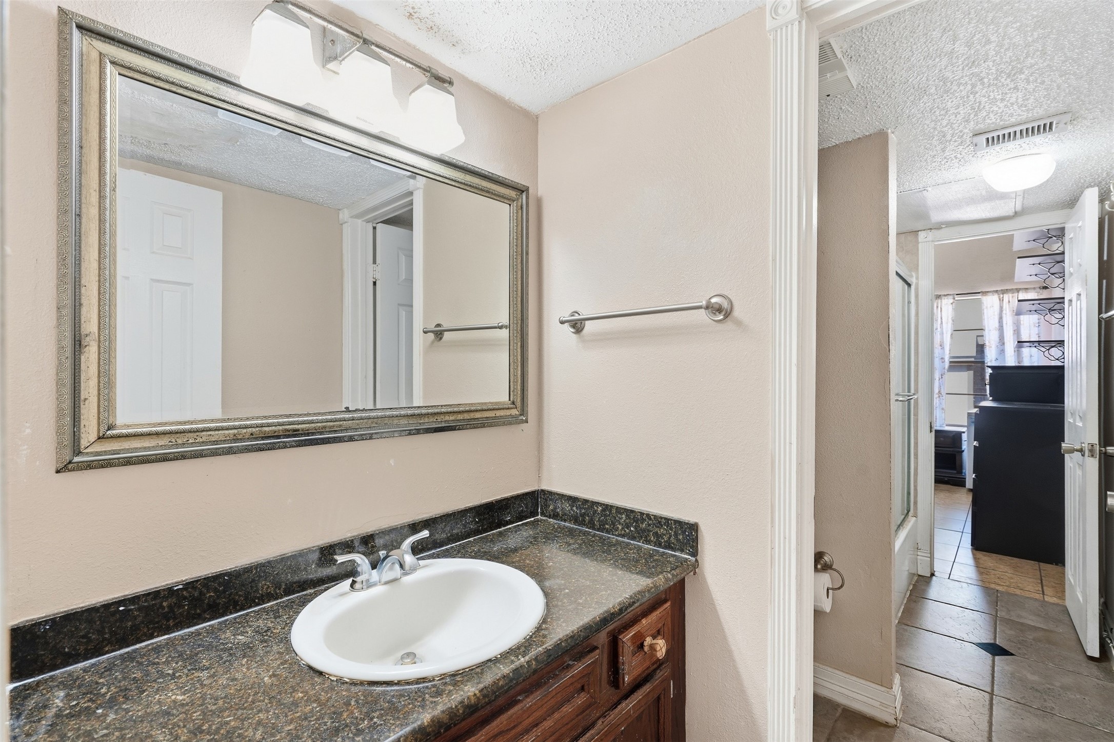 12900 Walden Road, #206, Montgomery, TX 77356