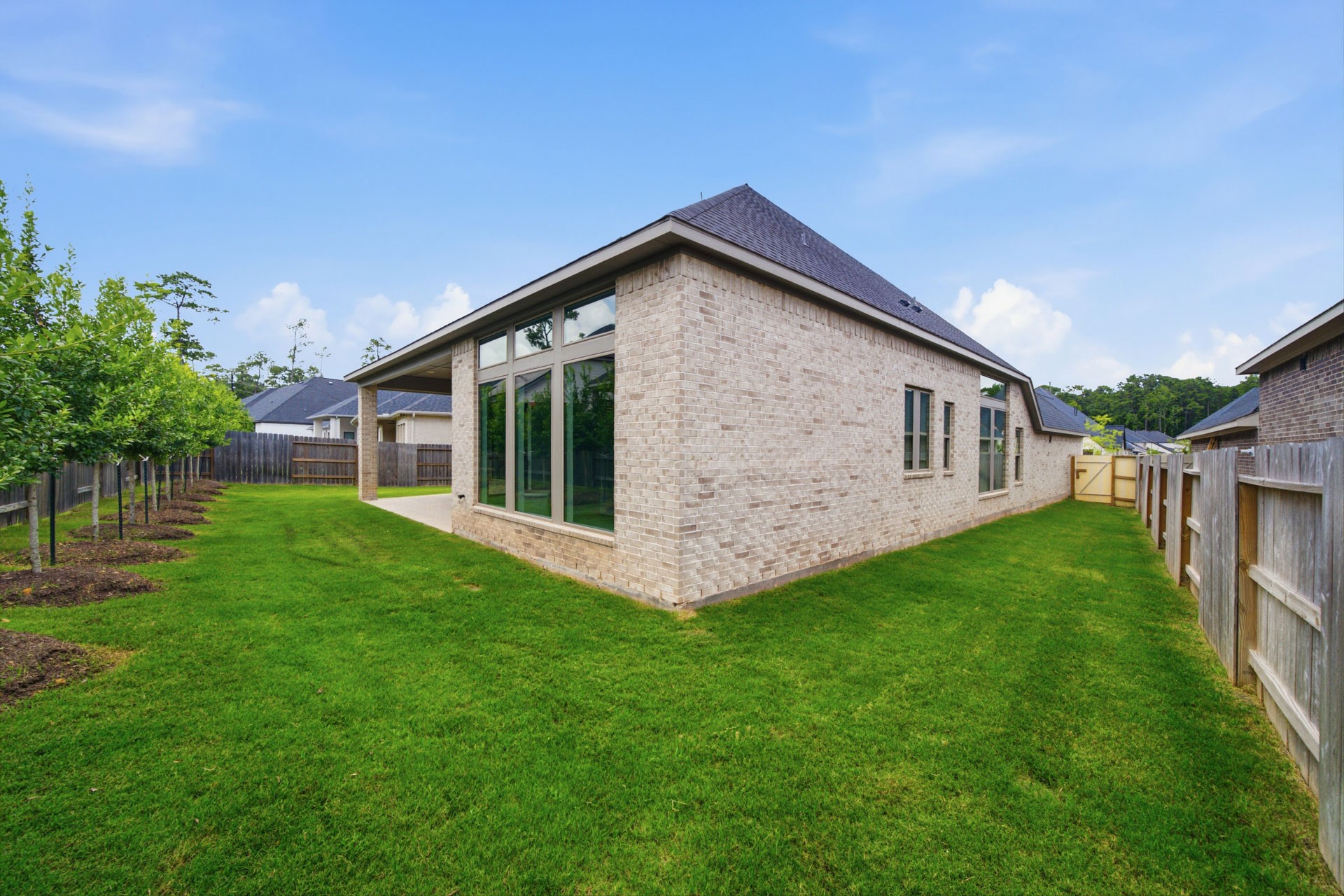 15265 Tree Swallow Court, Magnolia, TX 77354