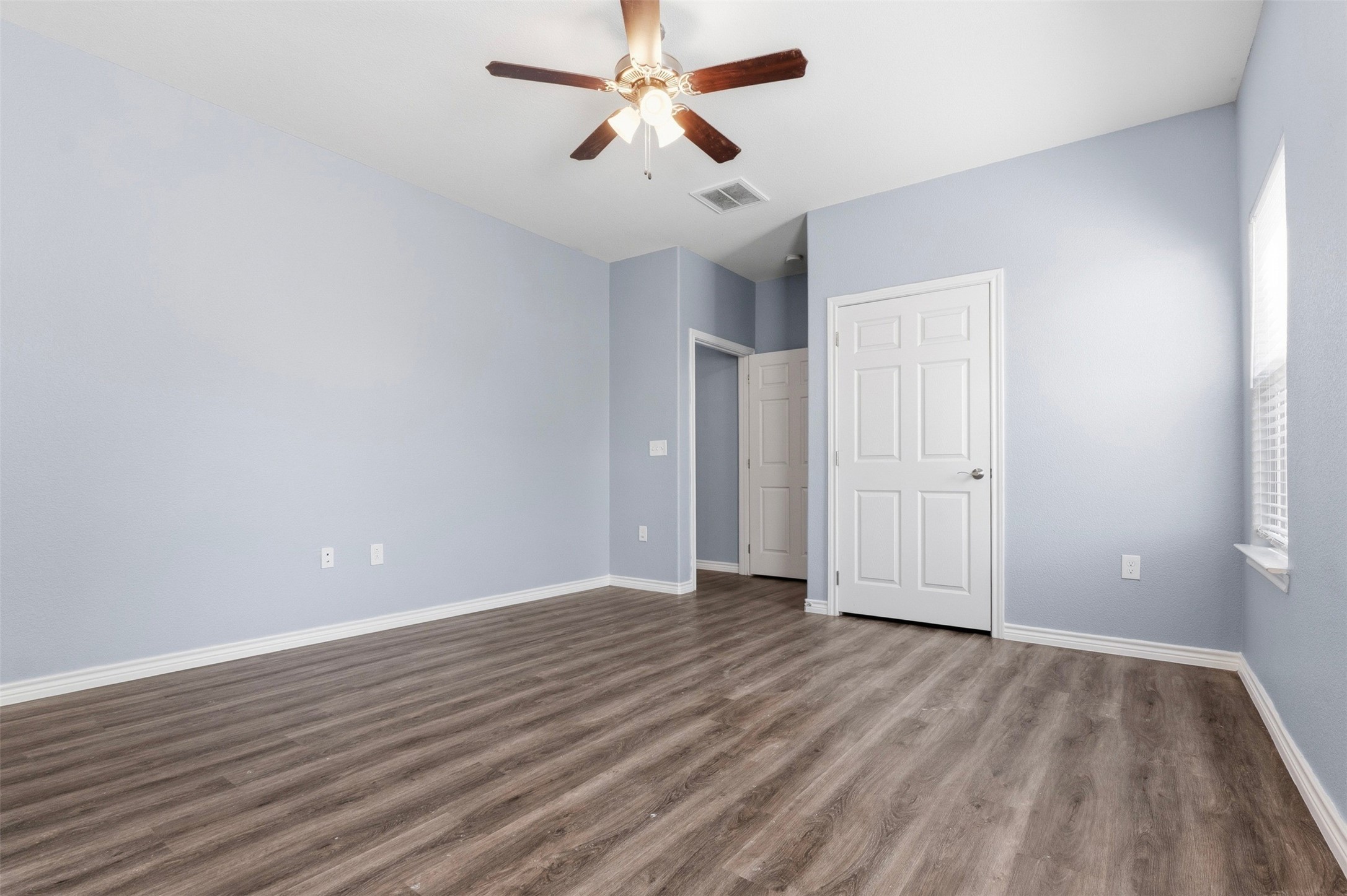 6834 Goforth Street, Houston, TX 77021 6834 Goforth Street, Houston, TX 77021