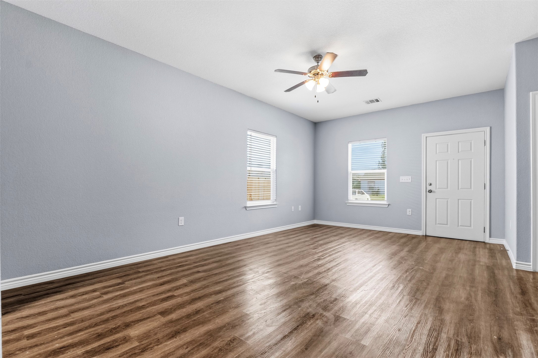 6834 Goforth Street, Houston, TX 77021 6834 Goforth Street, Houston, TX 77021