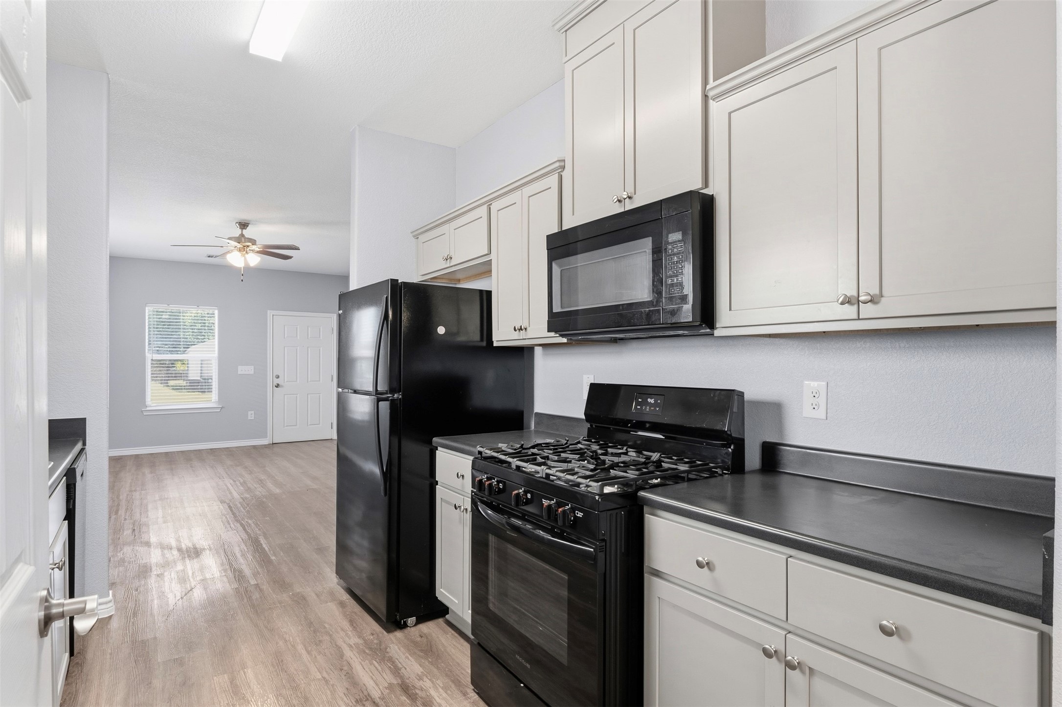 6834 Goforth Street, Houston, TX 77021