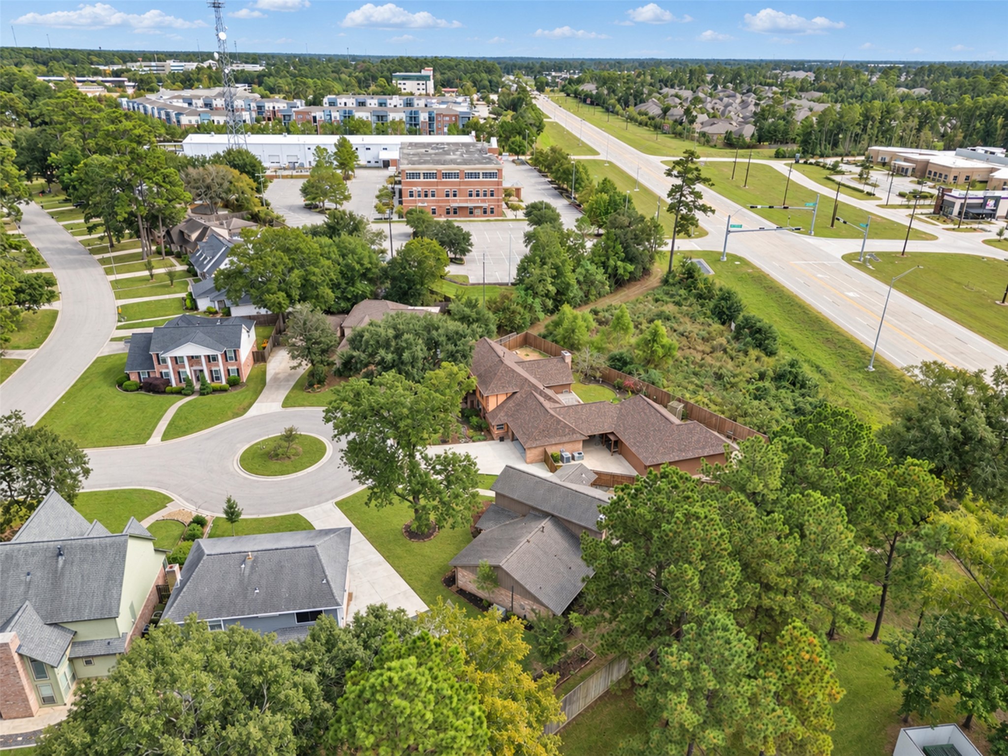 4 Kingsley Court, Conroe, TX 77304