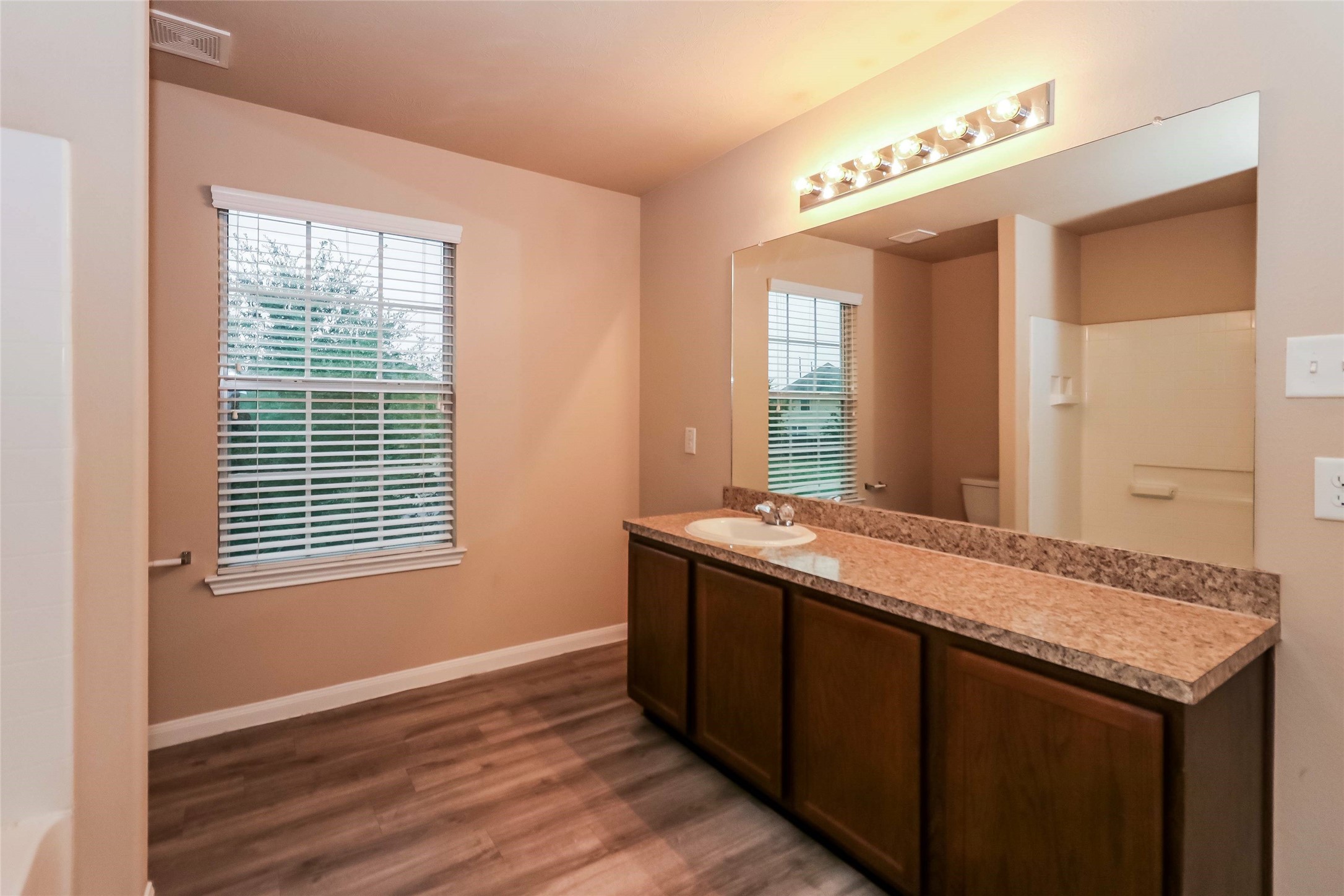 Photos may be representative of the floor plan and not the exact home. Finishes, layout, and features of the actual property for lease may vary.