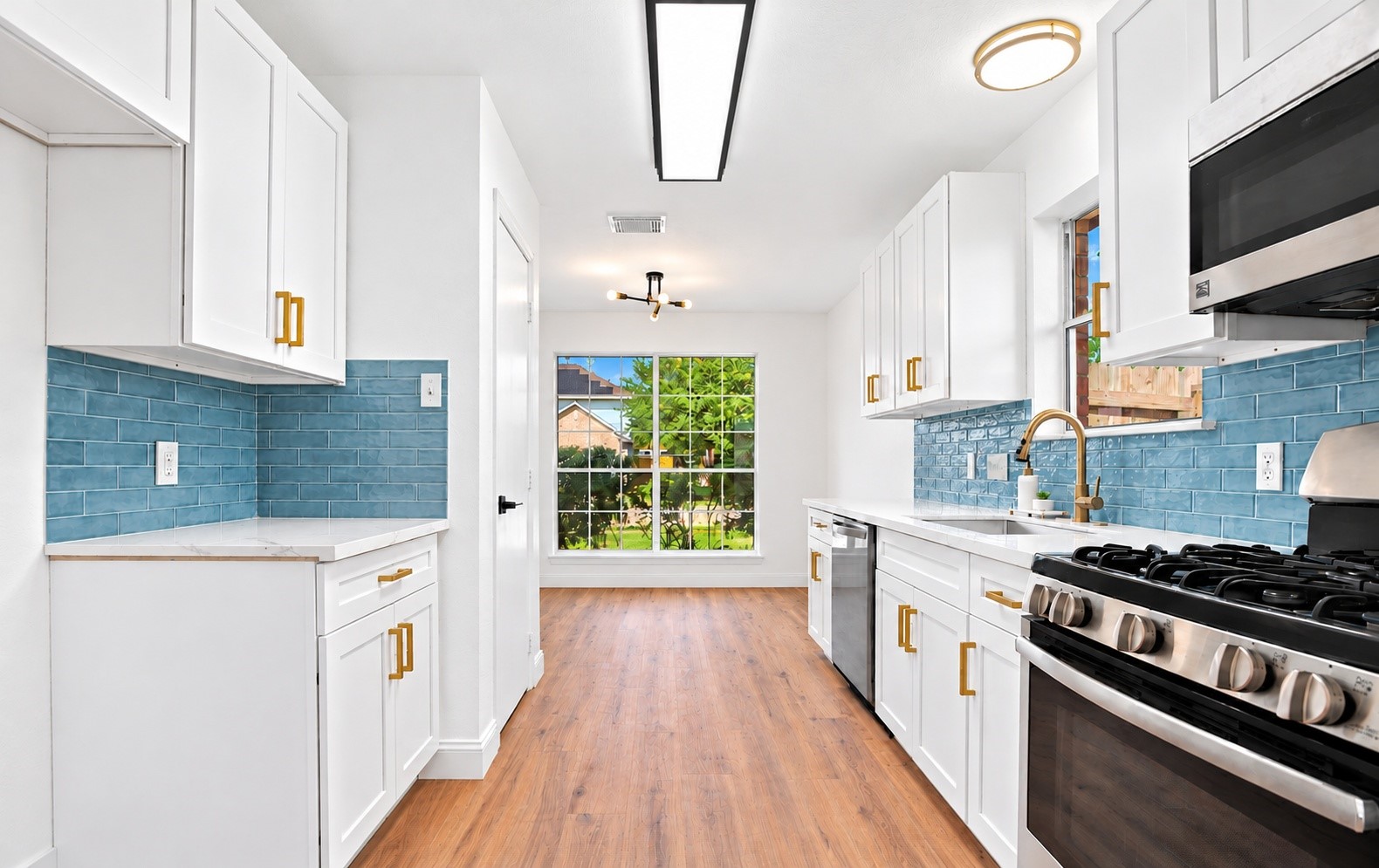 Welcome to 5226 Chasewood Dr! Welcome to 5226 Chasewood Dr!