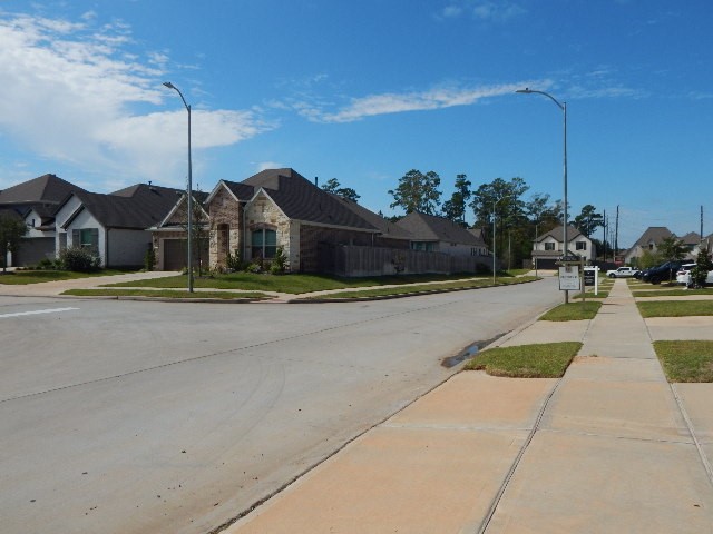 42454 Quail Valley Lane, Magnolia, TX 77354