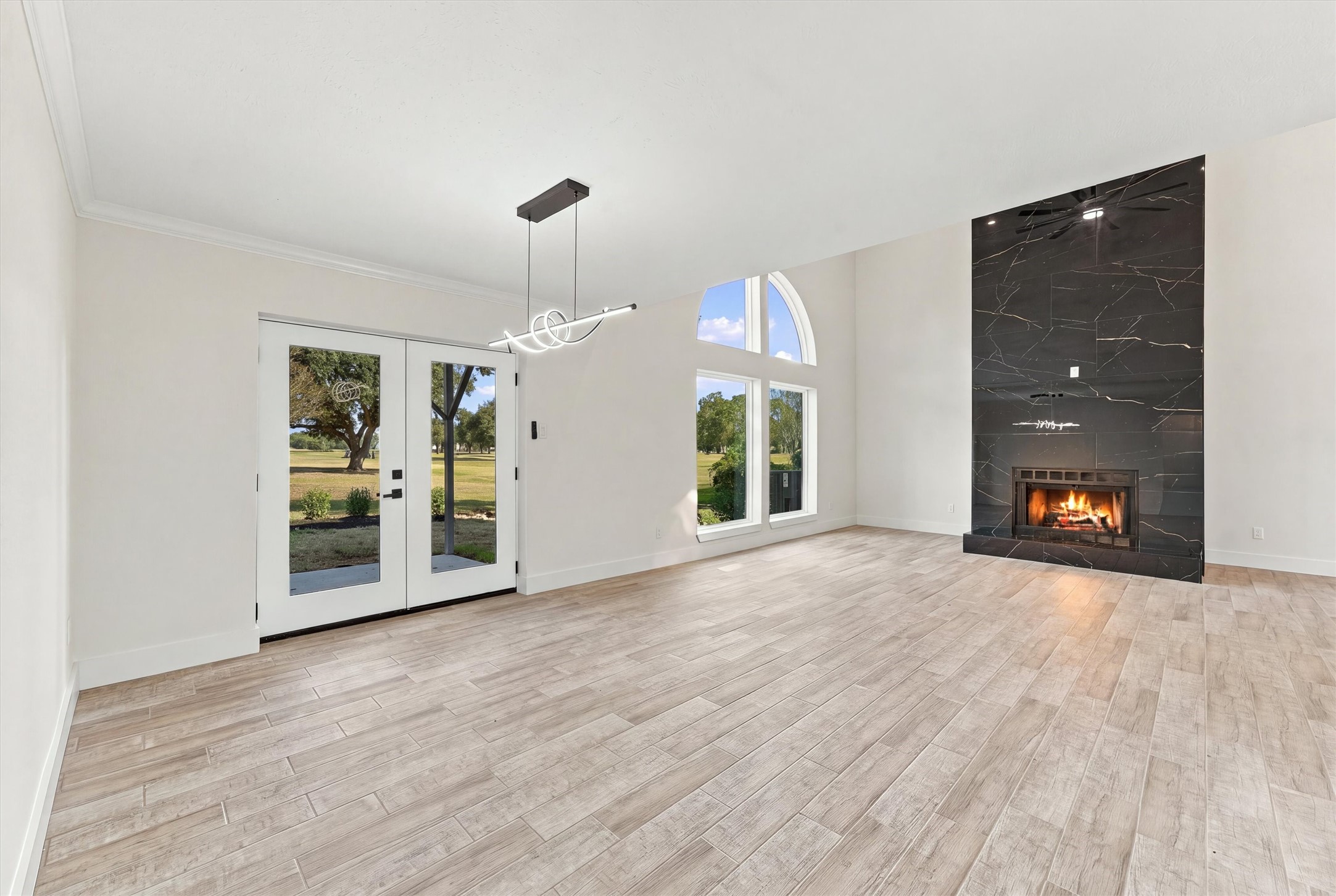 4756 Oakmont Court, League City, TX 77573
