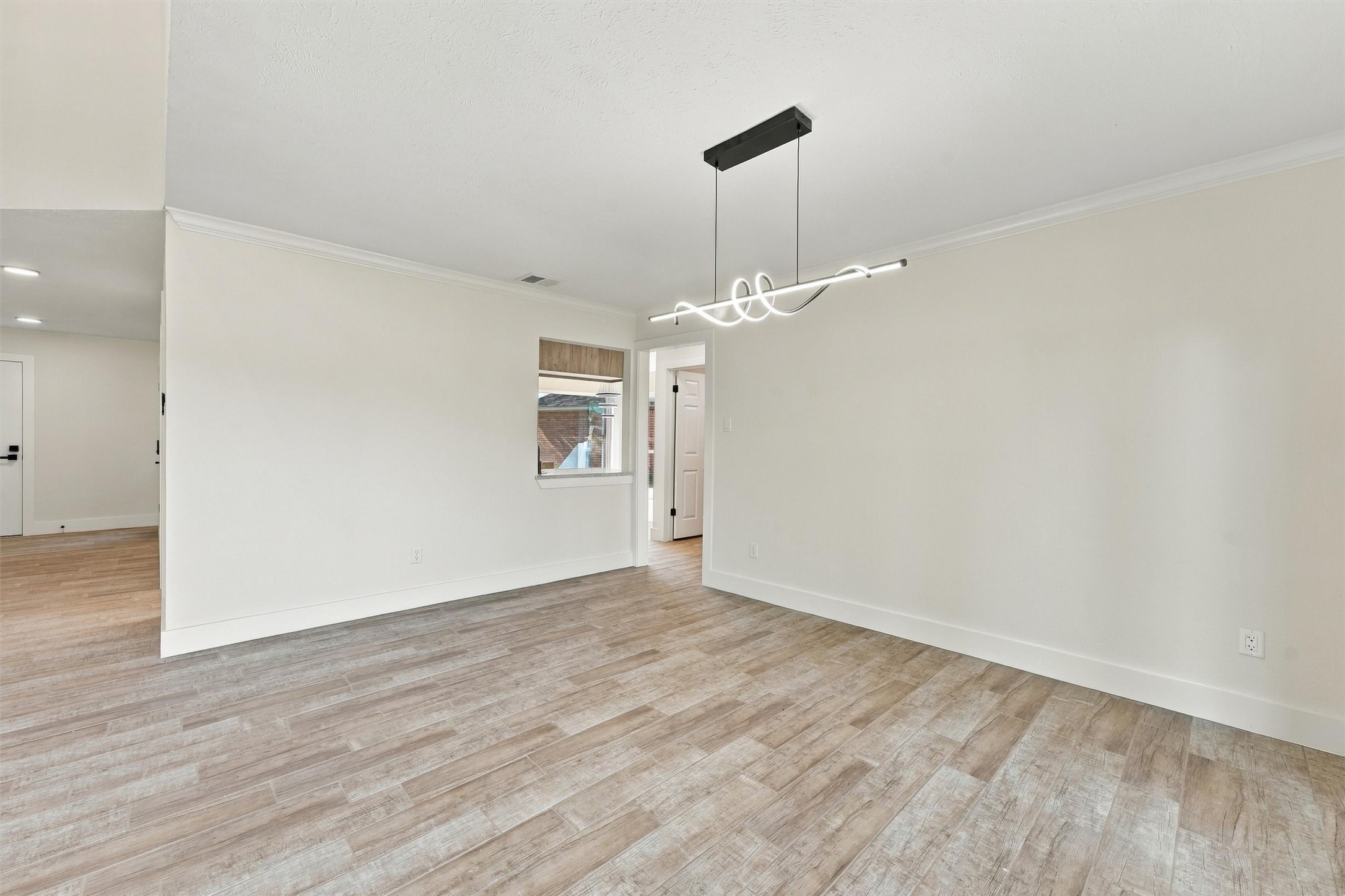 4756 Oakmont Court, League City, TX 77573