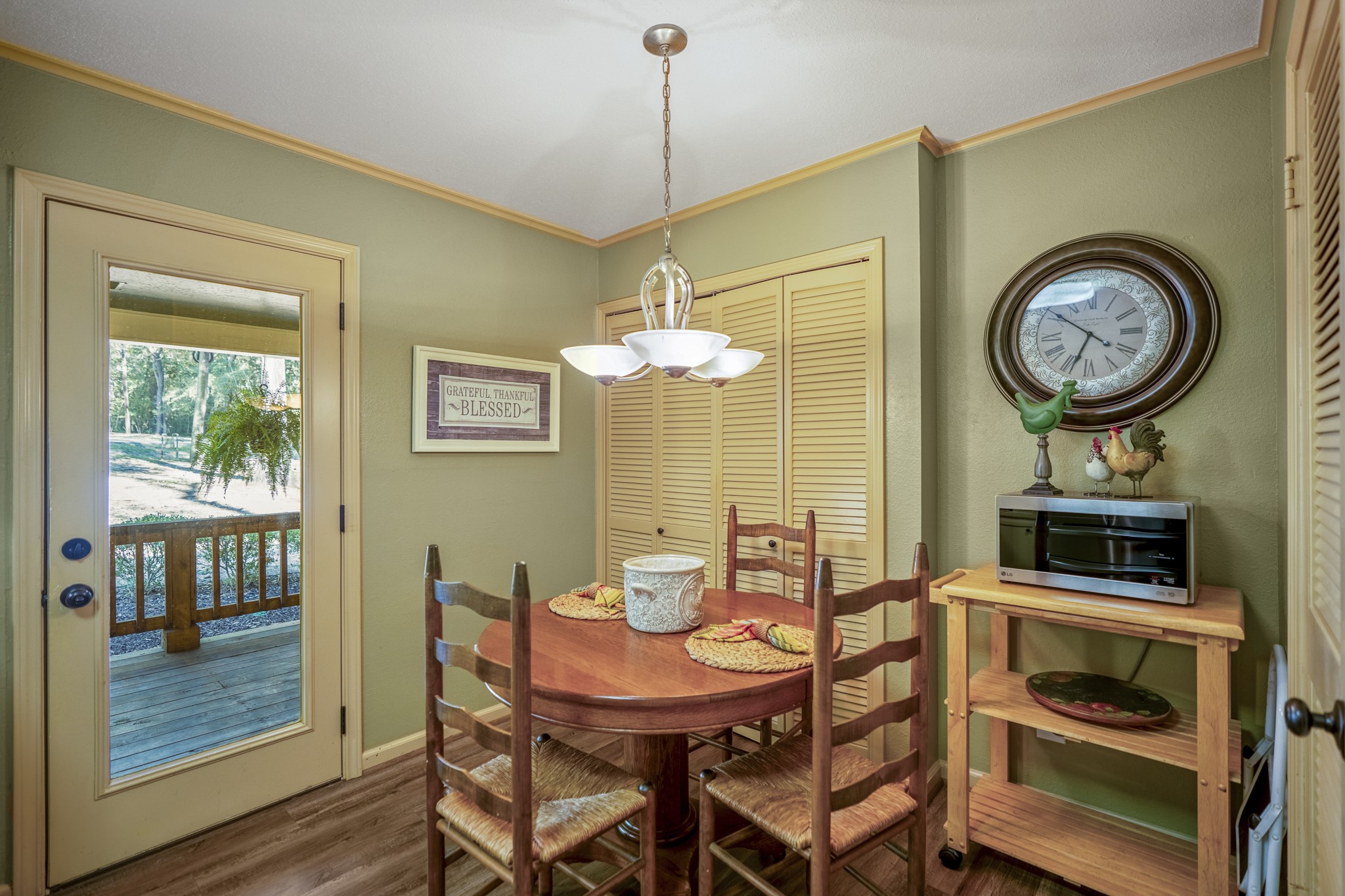 2001 Northshore Drive, Conroe, TX 77304