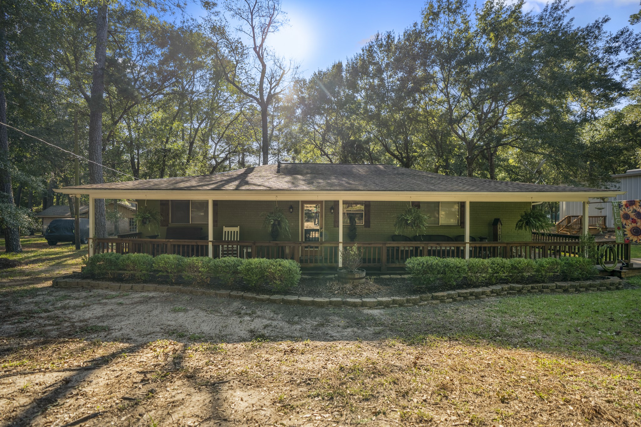 2001 Northshore Drive, Conroe, TX 77304