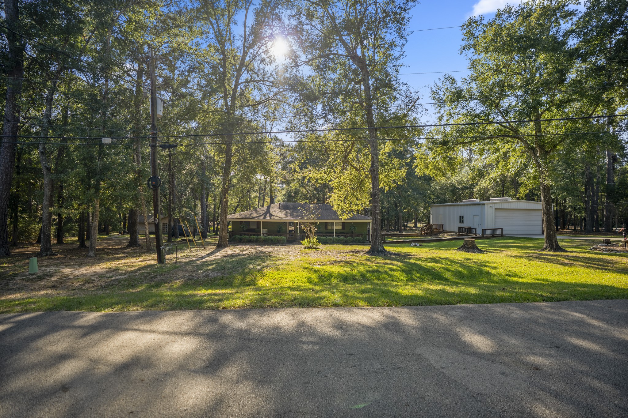 2001 Northshore Drive, Conroe, TX 77304