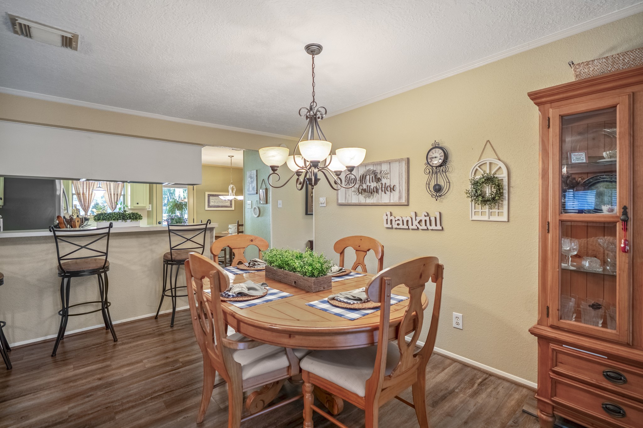 2001 Northshore Drive, Conroe, TX 77304