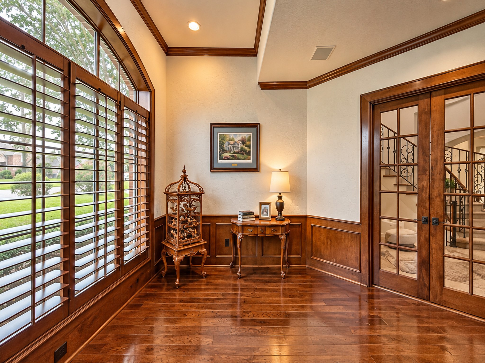 High ceilings & large picture windows