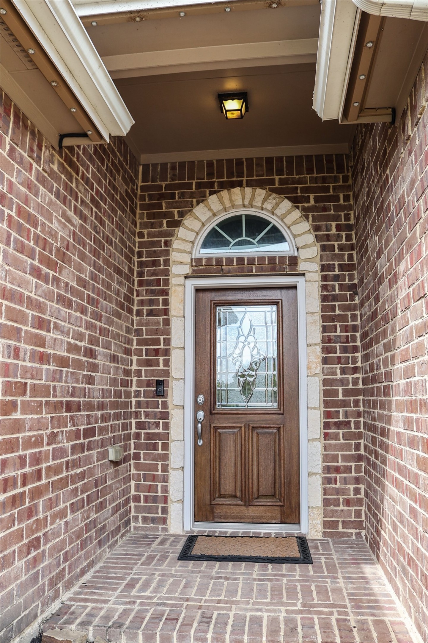4703 N Bella Court, Alvin, TX 77511