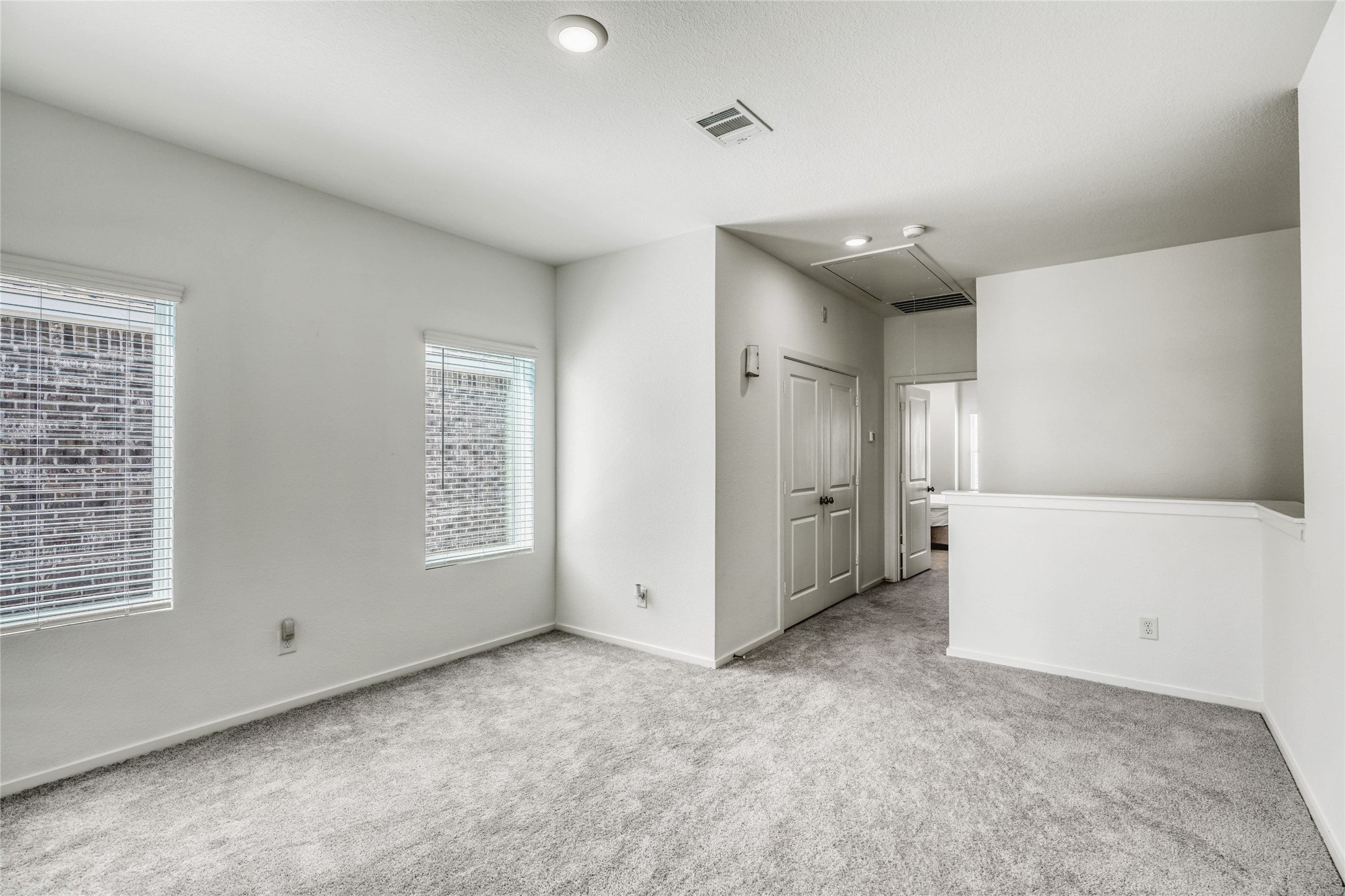 2160 Salinas Drive, Rosharon, TX 77583