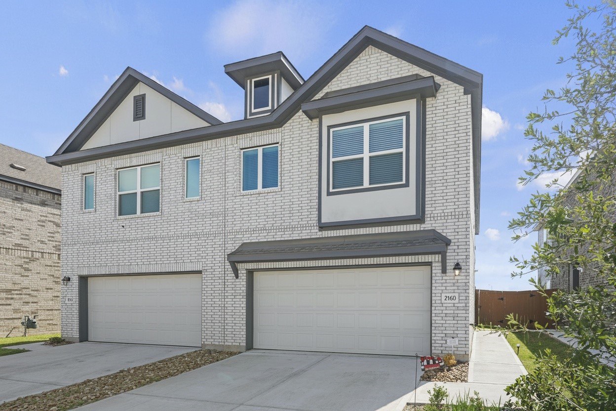 2160 Salinas Drive, Rosharon, TX 77583