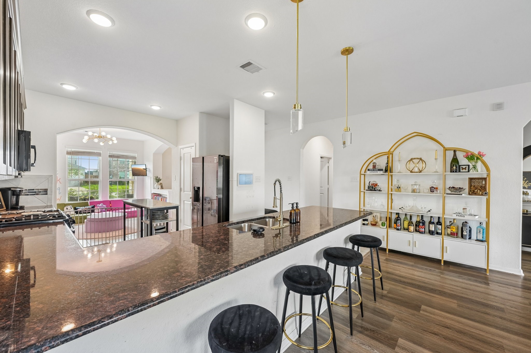 Breakfast bar