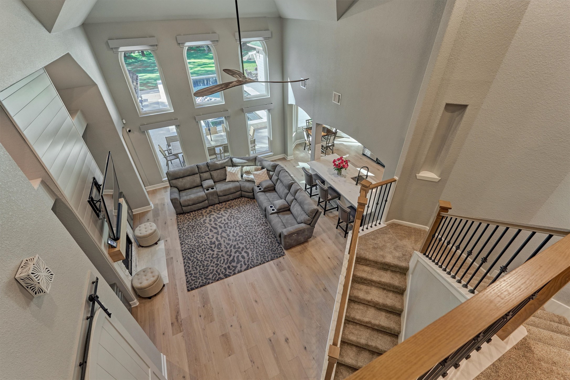 High ceilings!