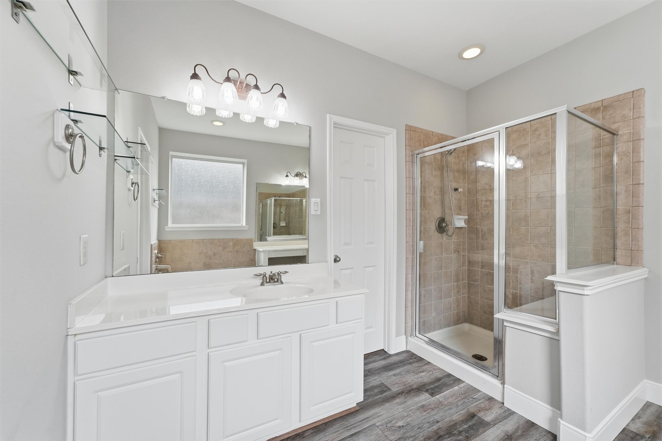 10510 Landsdowne Pointe Drive, Spring, TX 77379