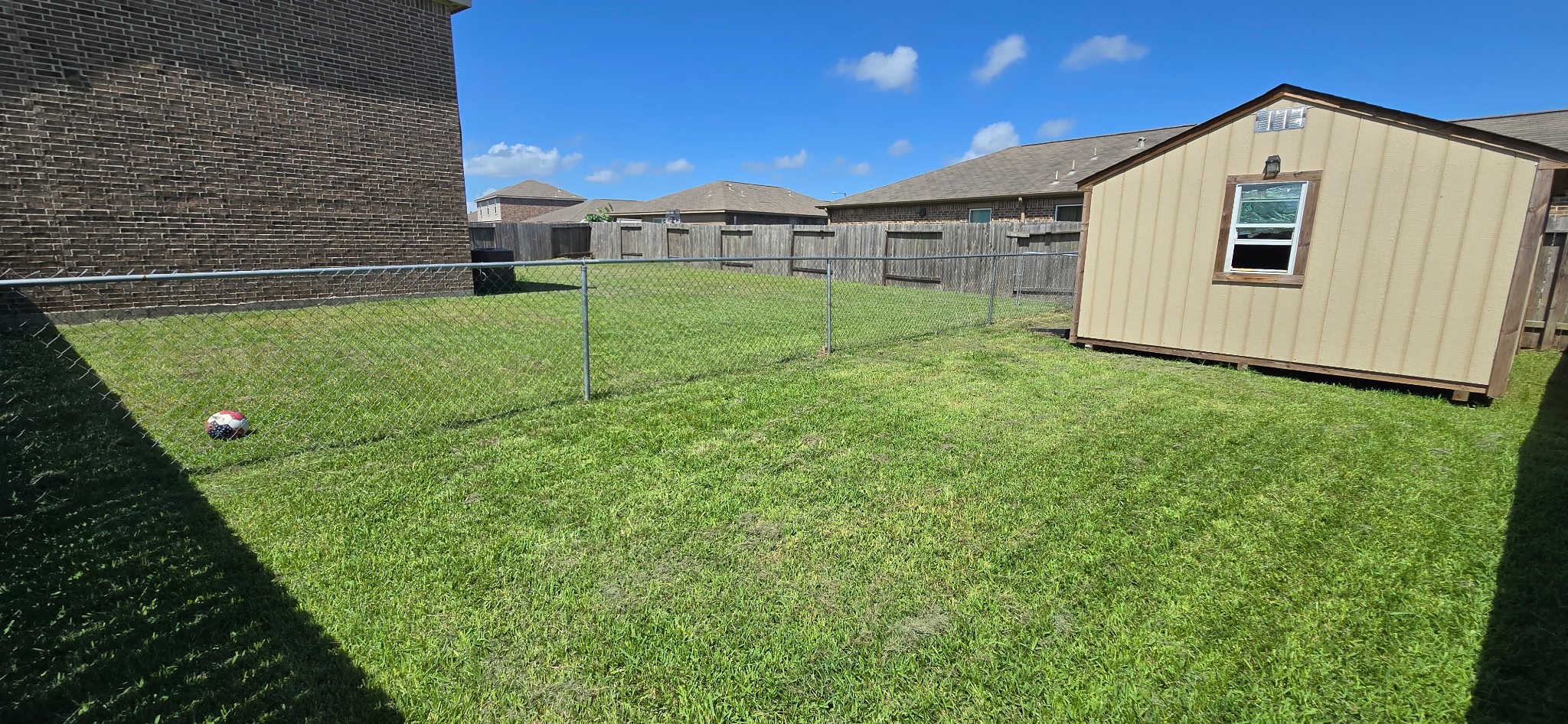 2318 Oyster Bay Avenue, La Marque, TX 77568