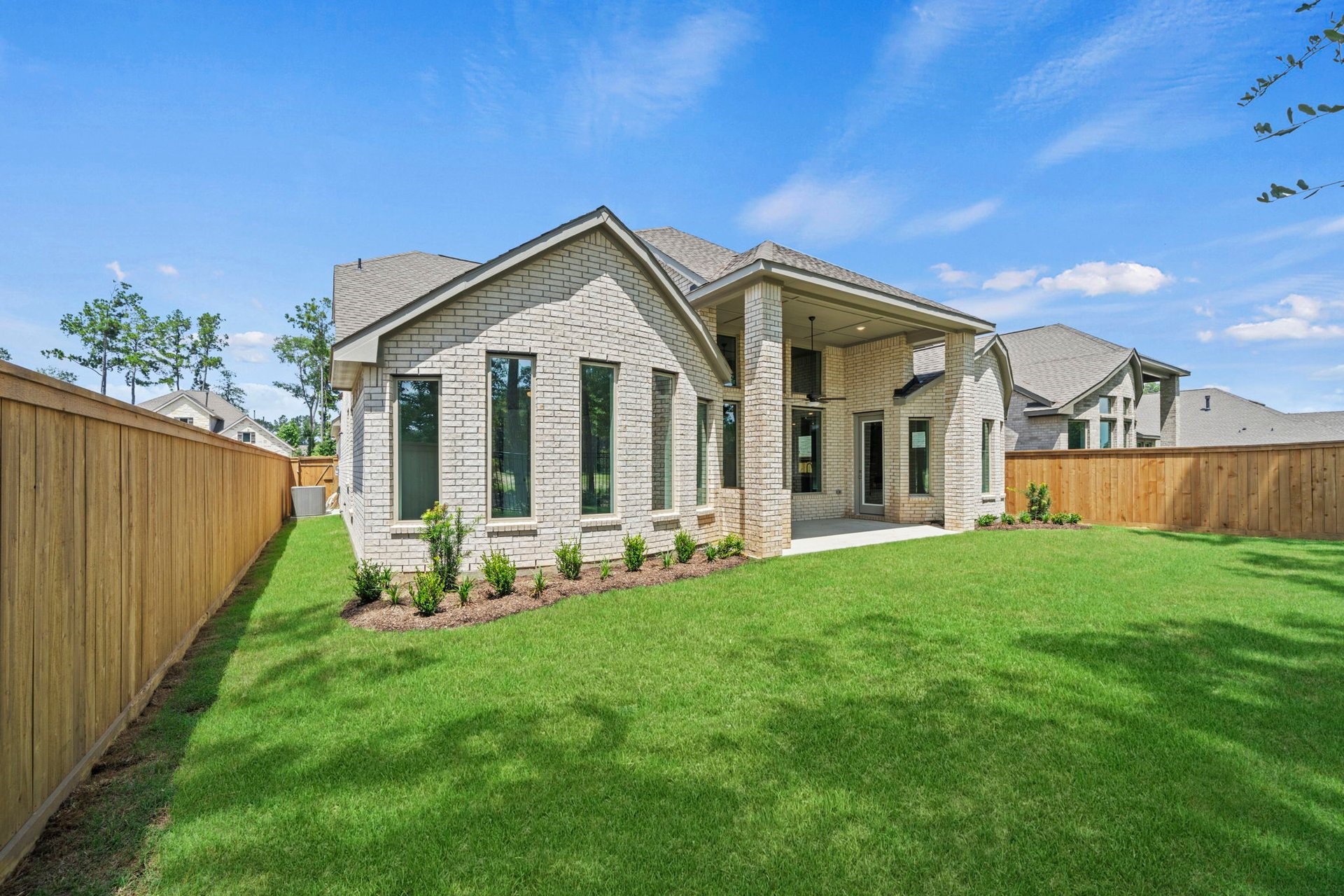 22017 Gateway Arch Drive, Porter, TX 77365