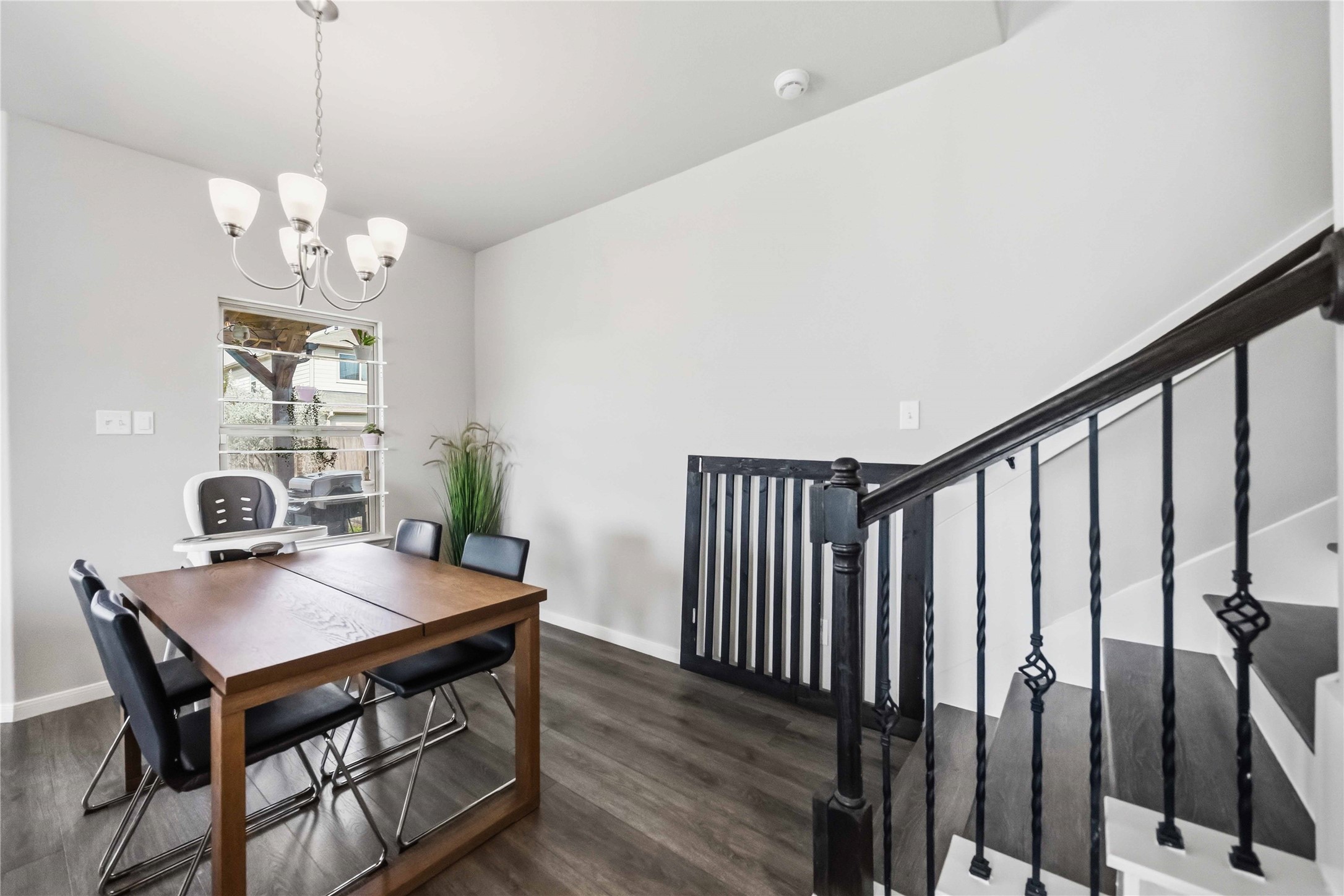 6425 Macroom Meadows Lane, Houston, TX 77048