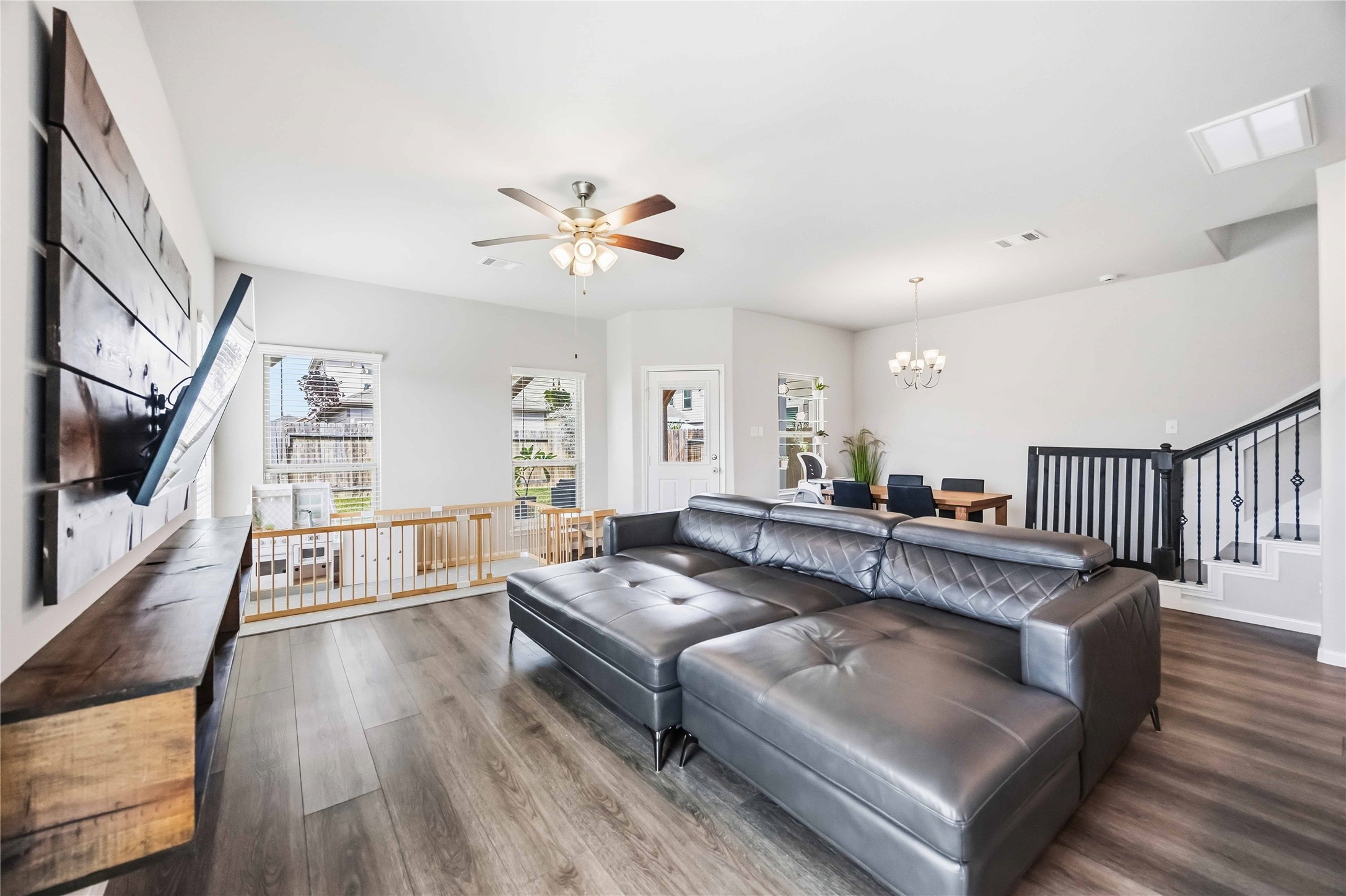 6425 Macroom Meadows Lane, Houston, TX 77048