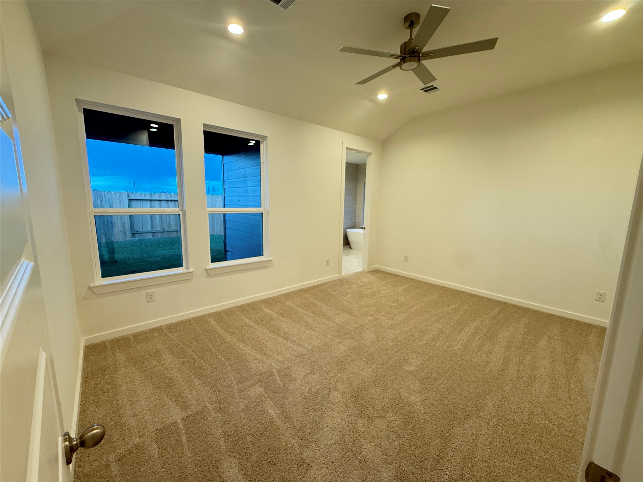 811 Orchard Vale Way, Rosharon, TX 77583
