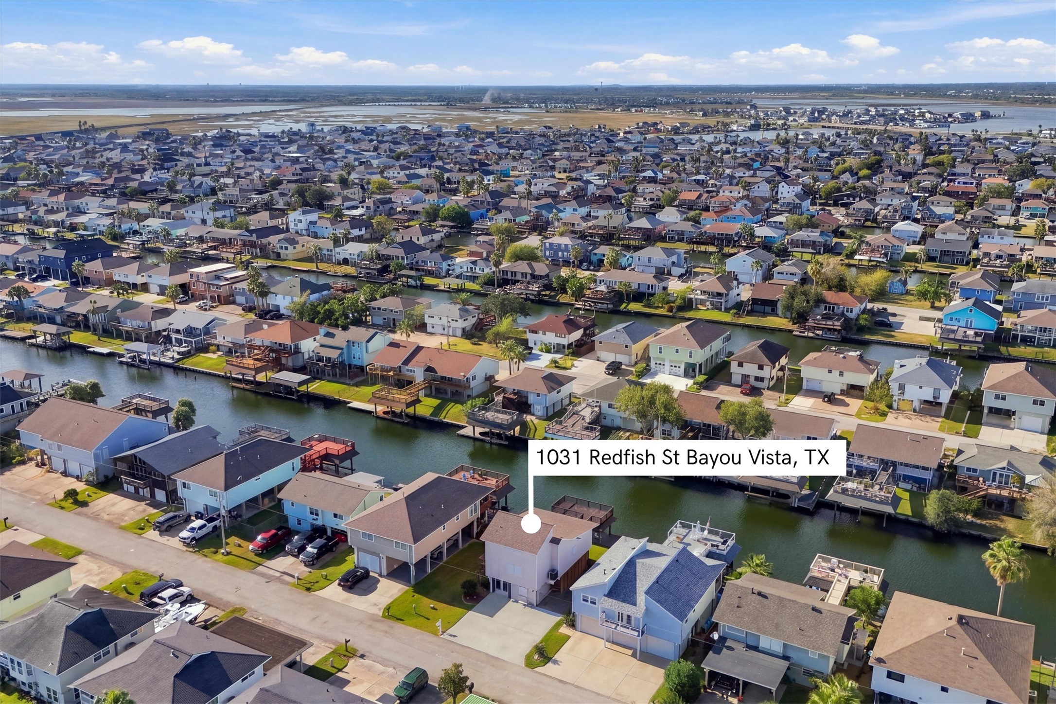 1031 Redfish Street, Bayou Vista, TX 77563