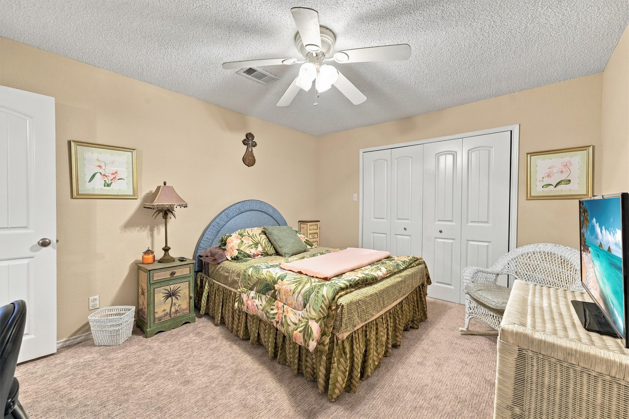 1031 Redfish Street, Bayou Vista, TX 77563