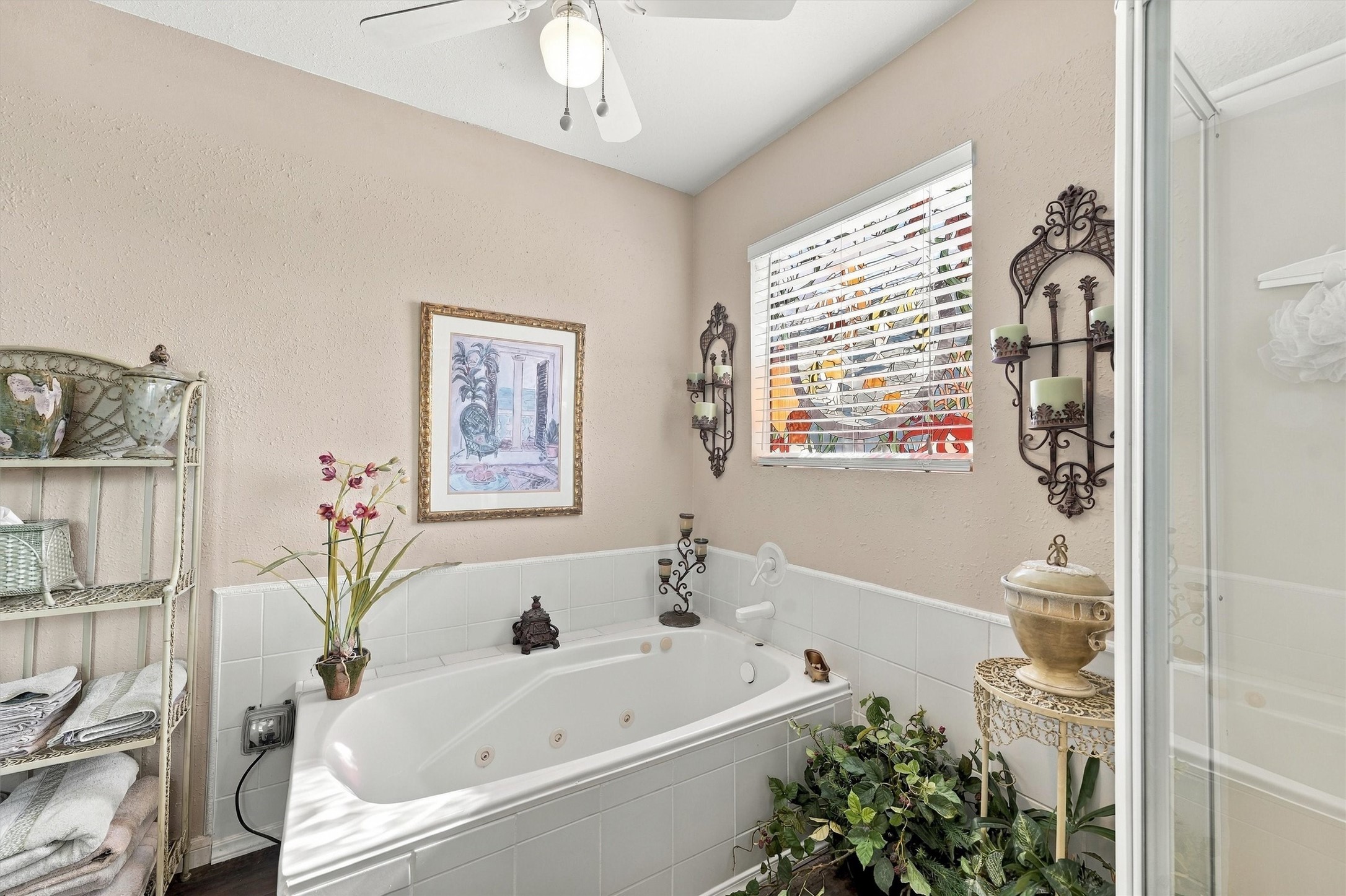 1031 Redfish Street, Bayou Vista, TX 77563