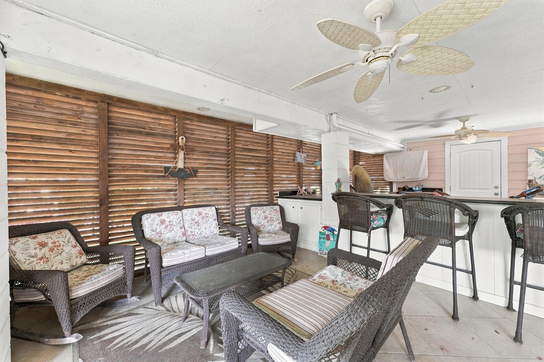 1031 Redfish Street, Bayou Vista, TX 77563