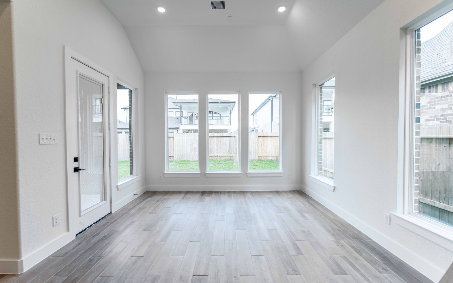 707 Western Holly, League City, TX 77573