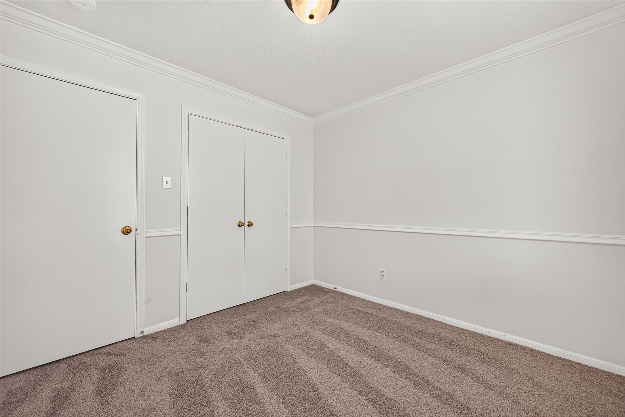 1403 Hunter Green Lane, Fresno, TX 77545
