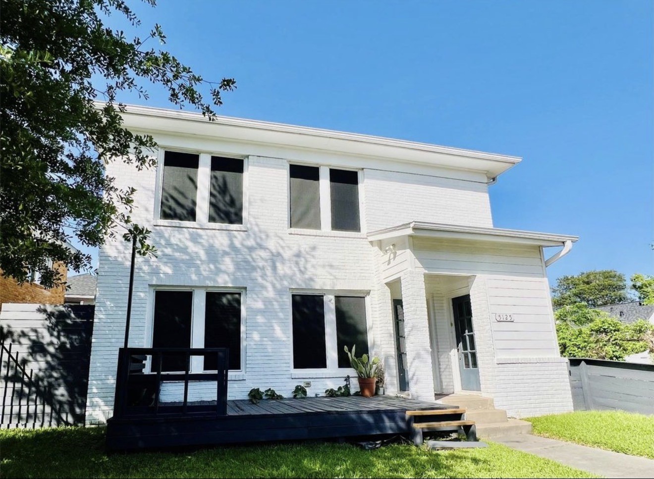 Welcome to 5125 Polk Street! This Duplex features upstairs and downstairs units and a fully fenced in front and back yards.