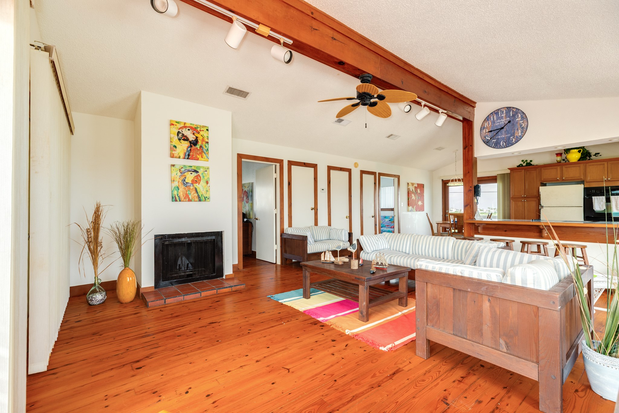 12524 W Ventura Drive, Galveston, TX 77554
